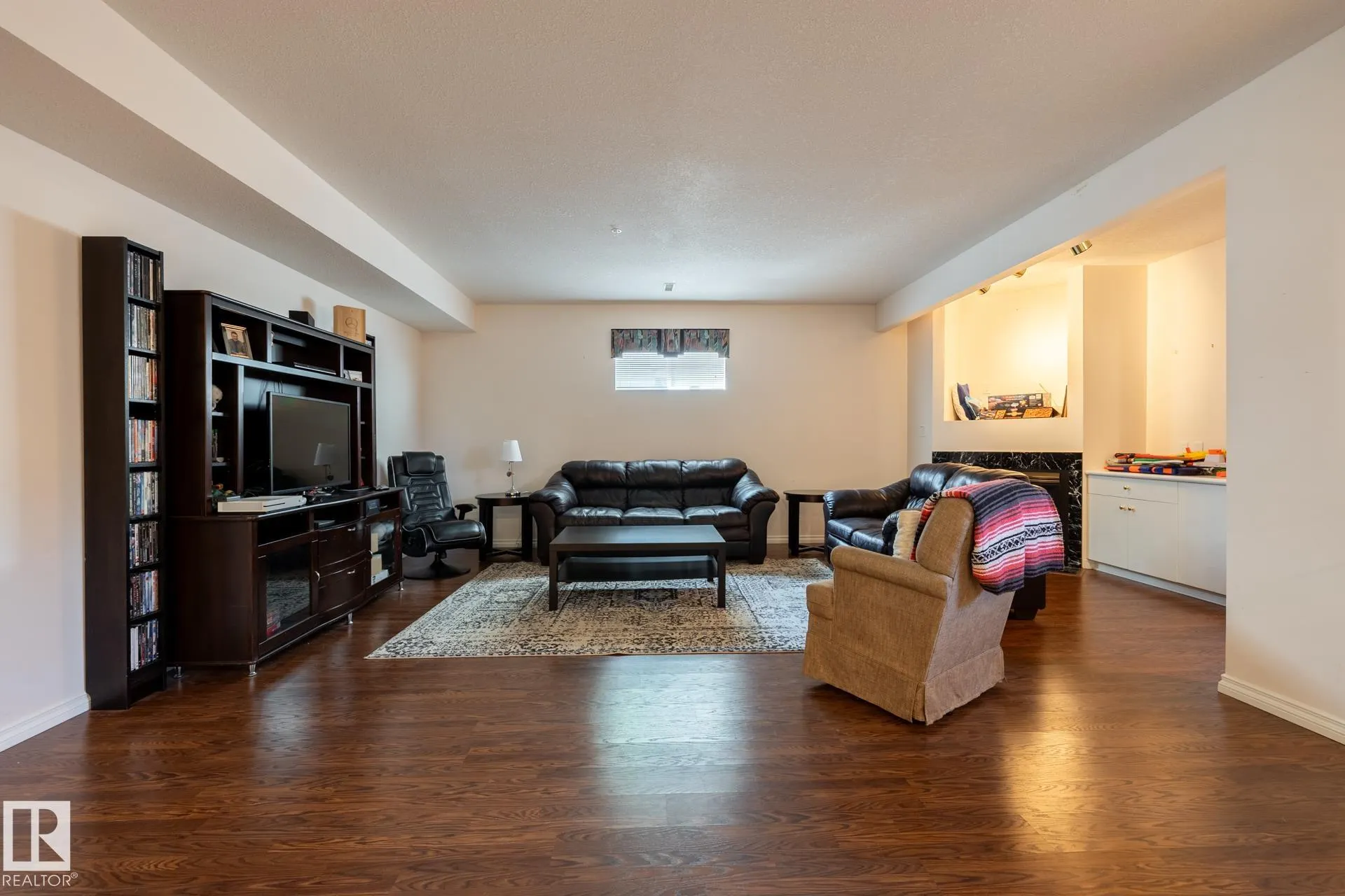 52304 RGE ROAD 233