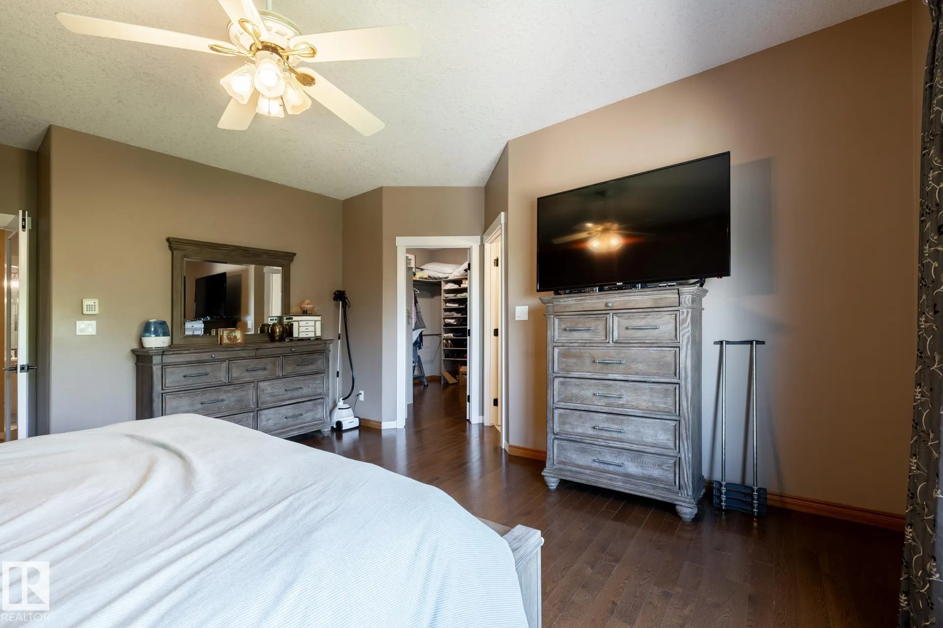 52304 RGE ROAD 233