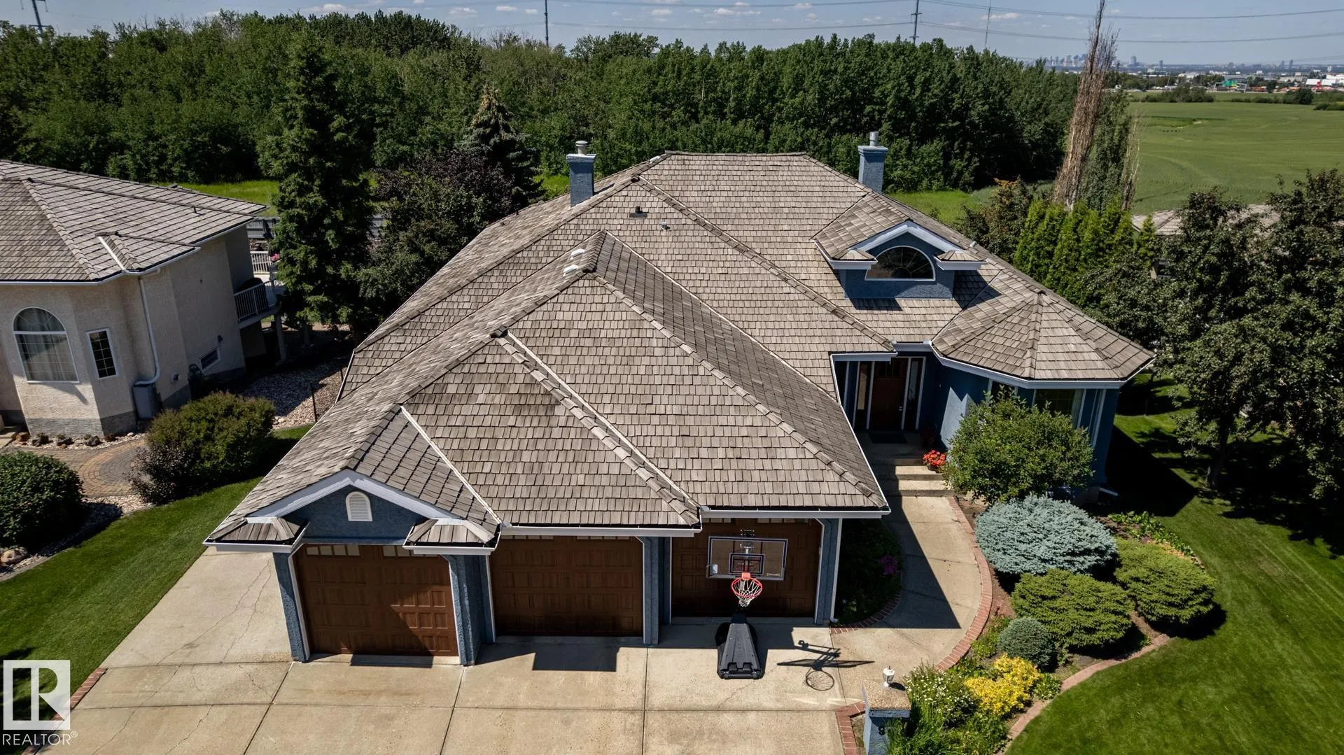 52304 RGE ROAD 233