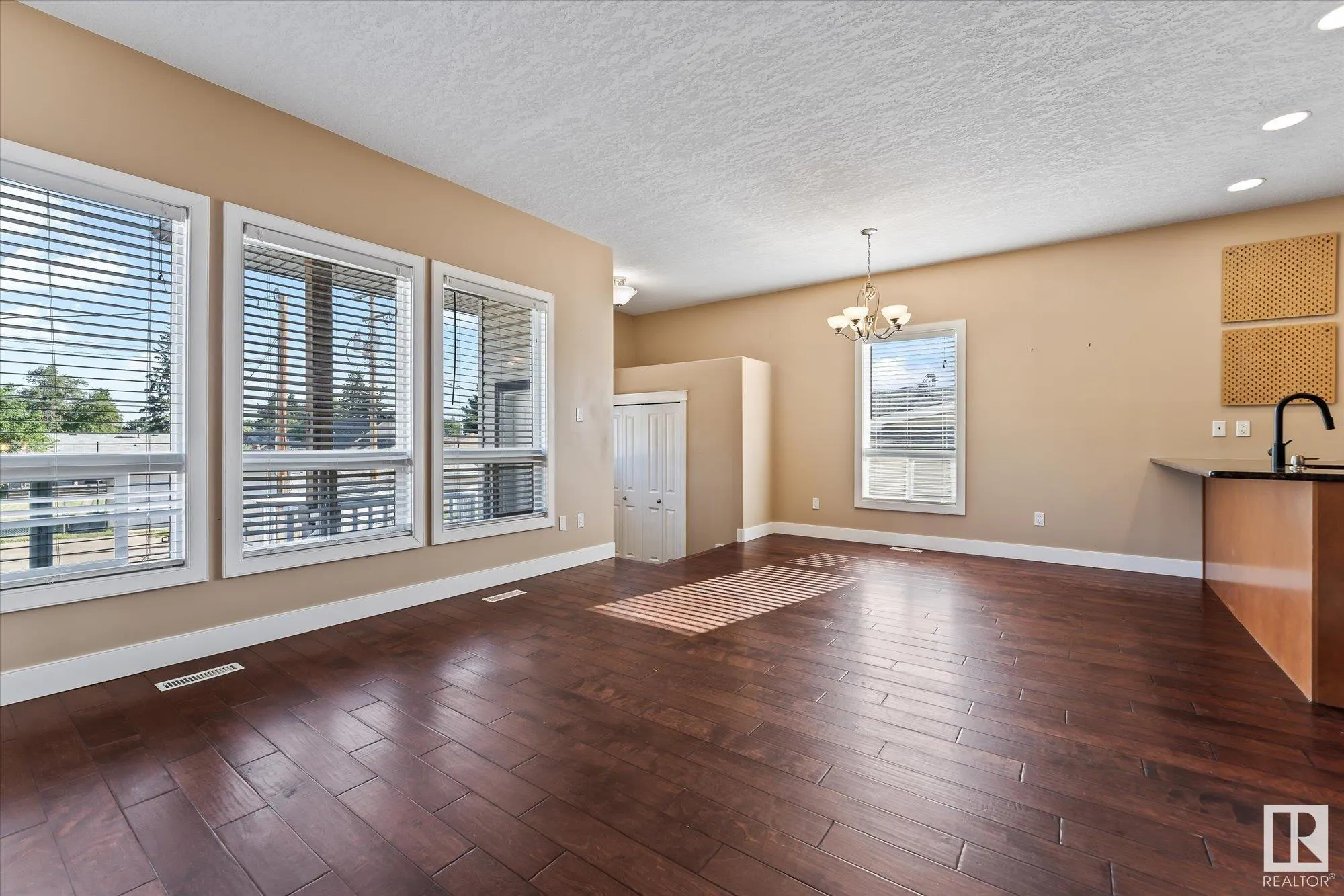 3-215 Church Road