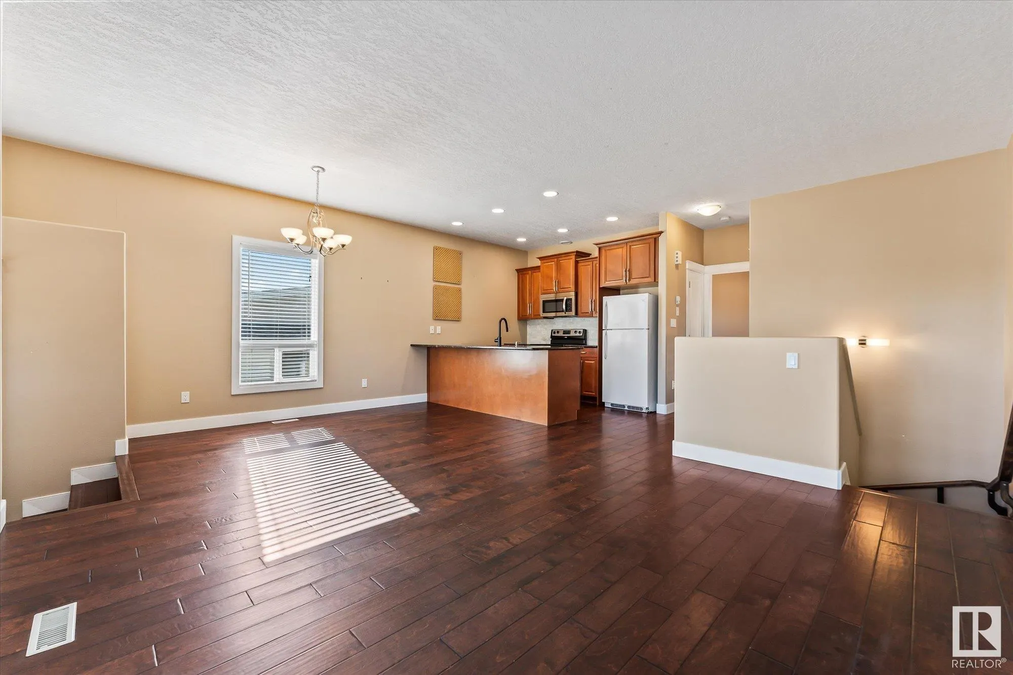 3-215 Church Road