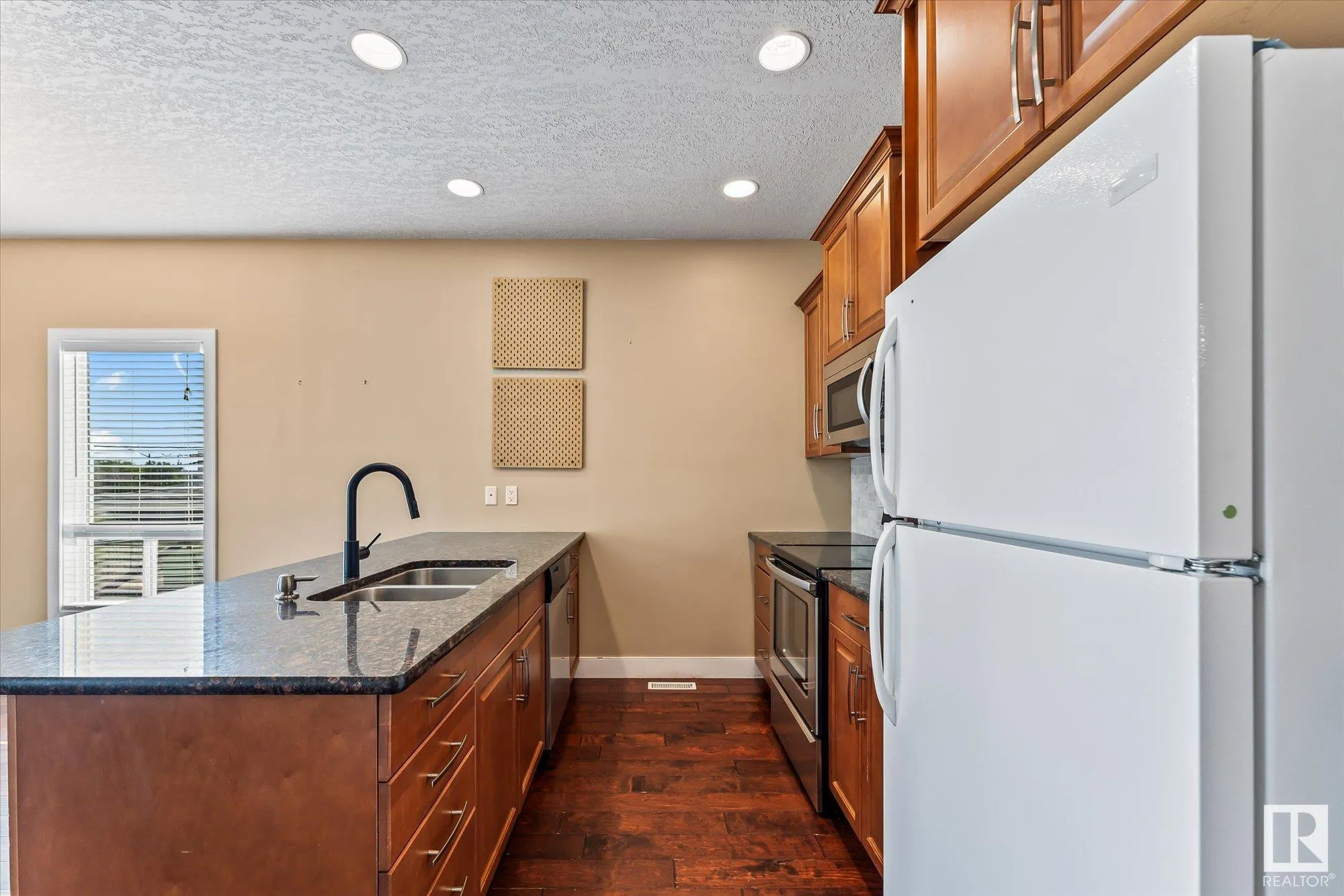 3-215 Church Road