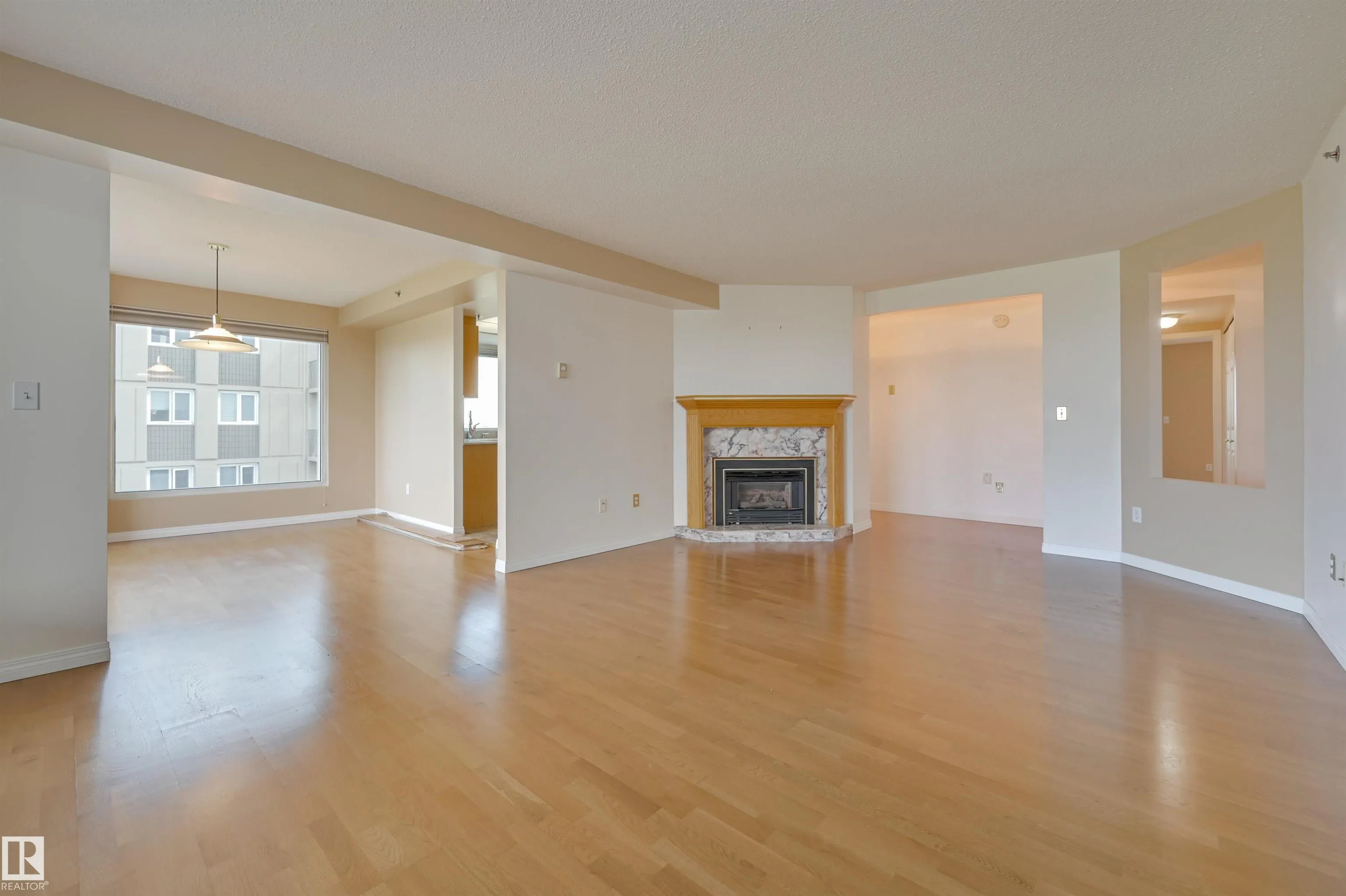 10721 SASKATCHEWAN Drive