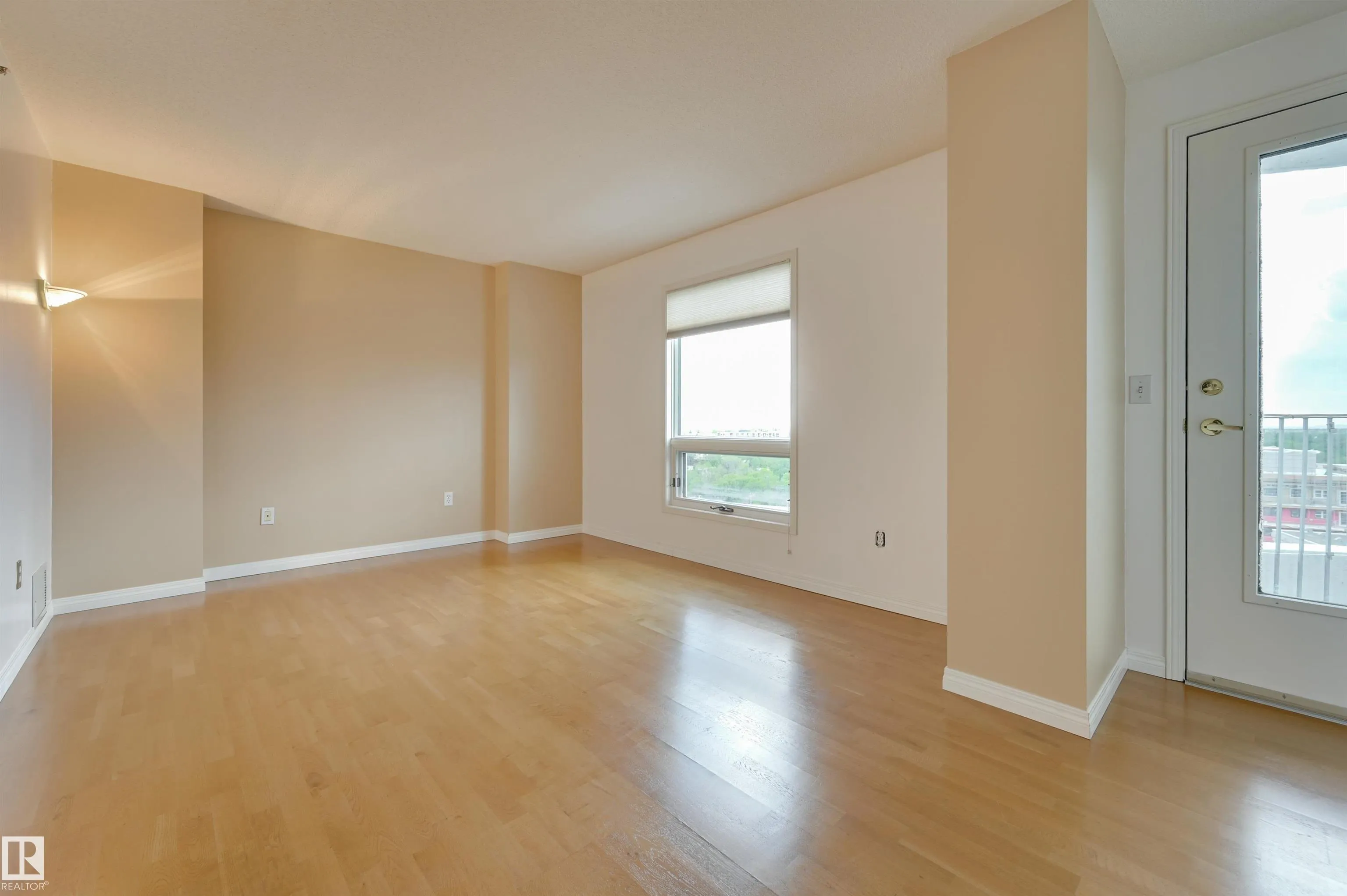 10721 SASKATCHEWAN Drive