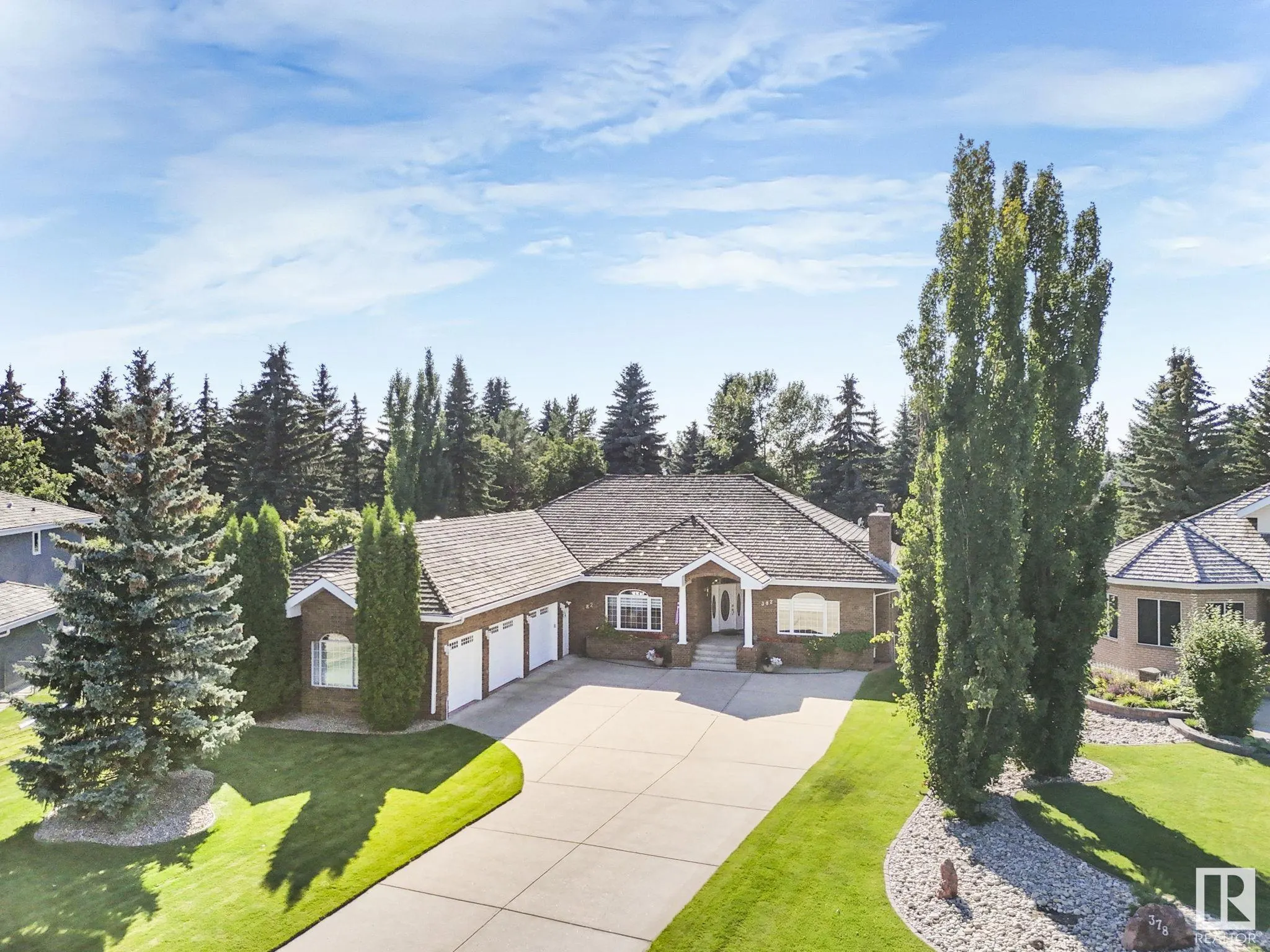 382 ESTATE Drive