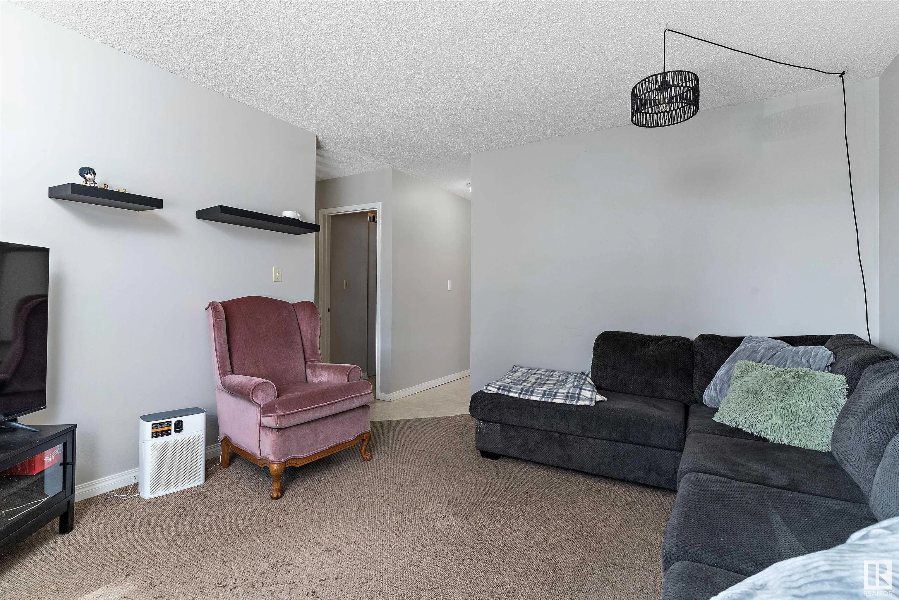 12004 & 12006 128 Avenue