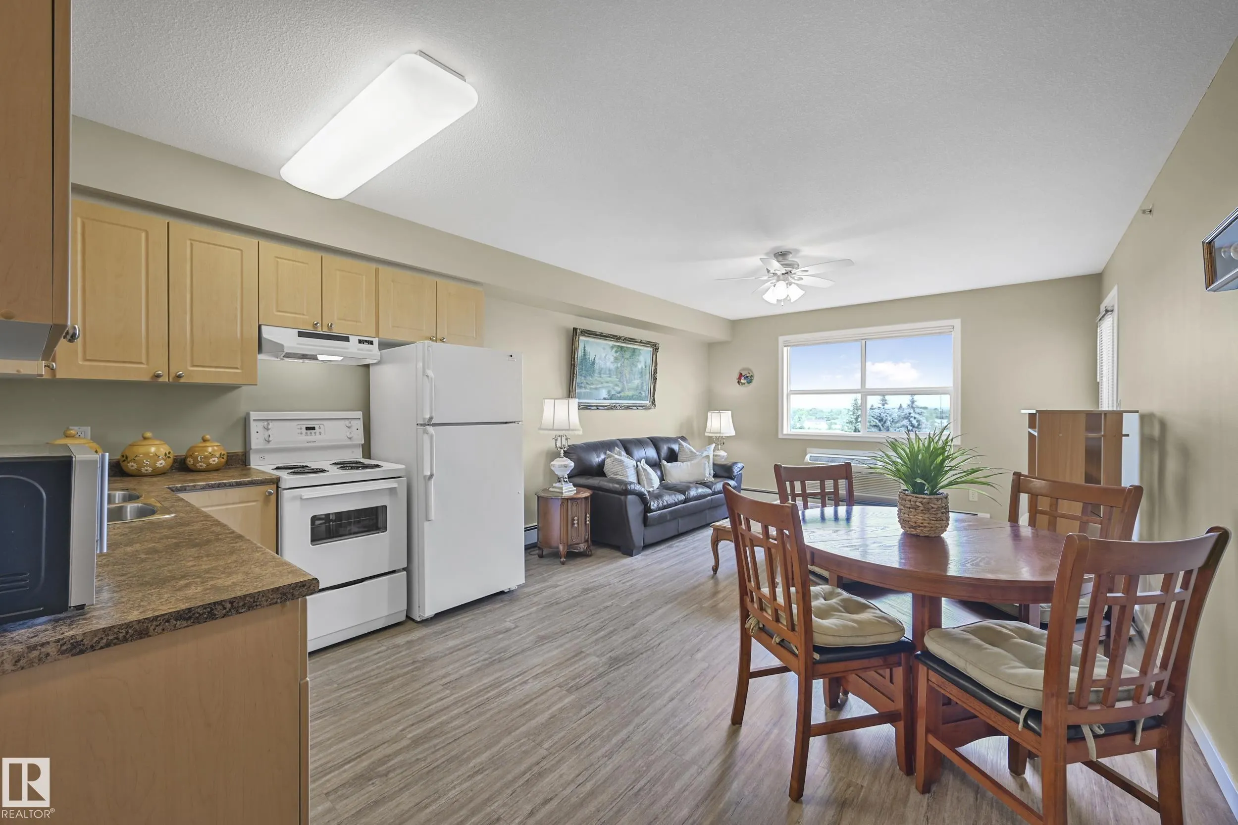 8802 SOUTHFORT Drive