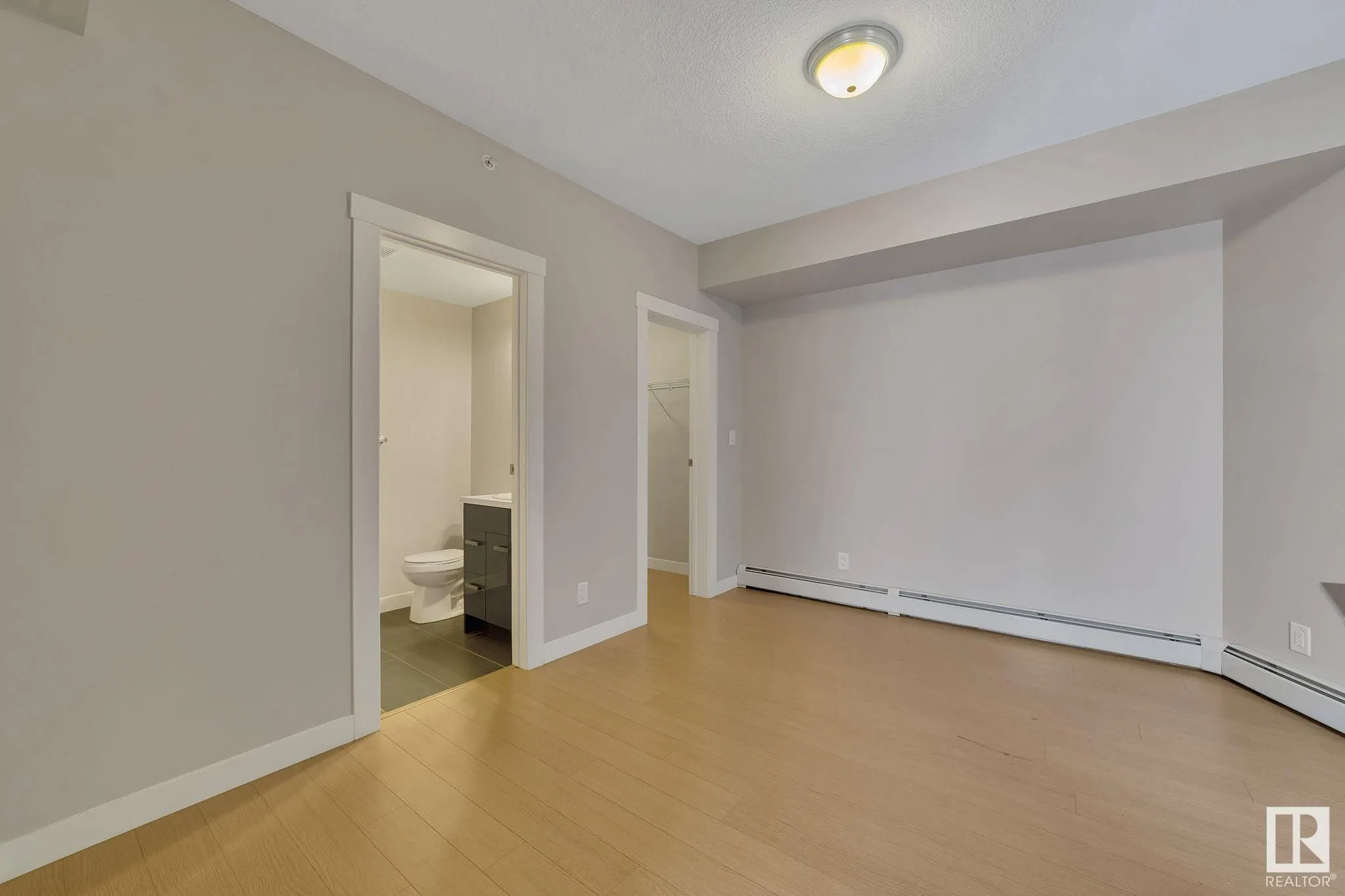 10410 102 Avenue