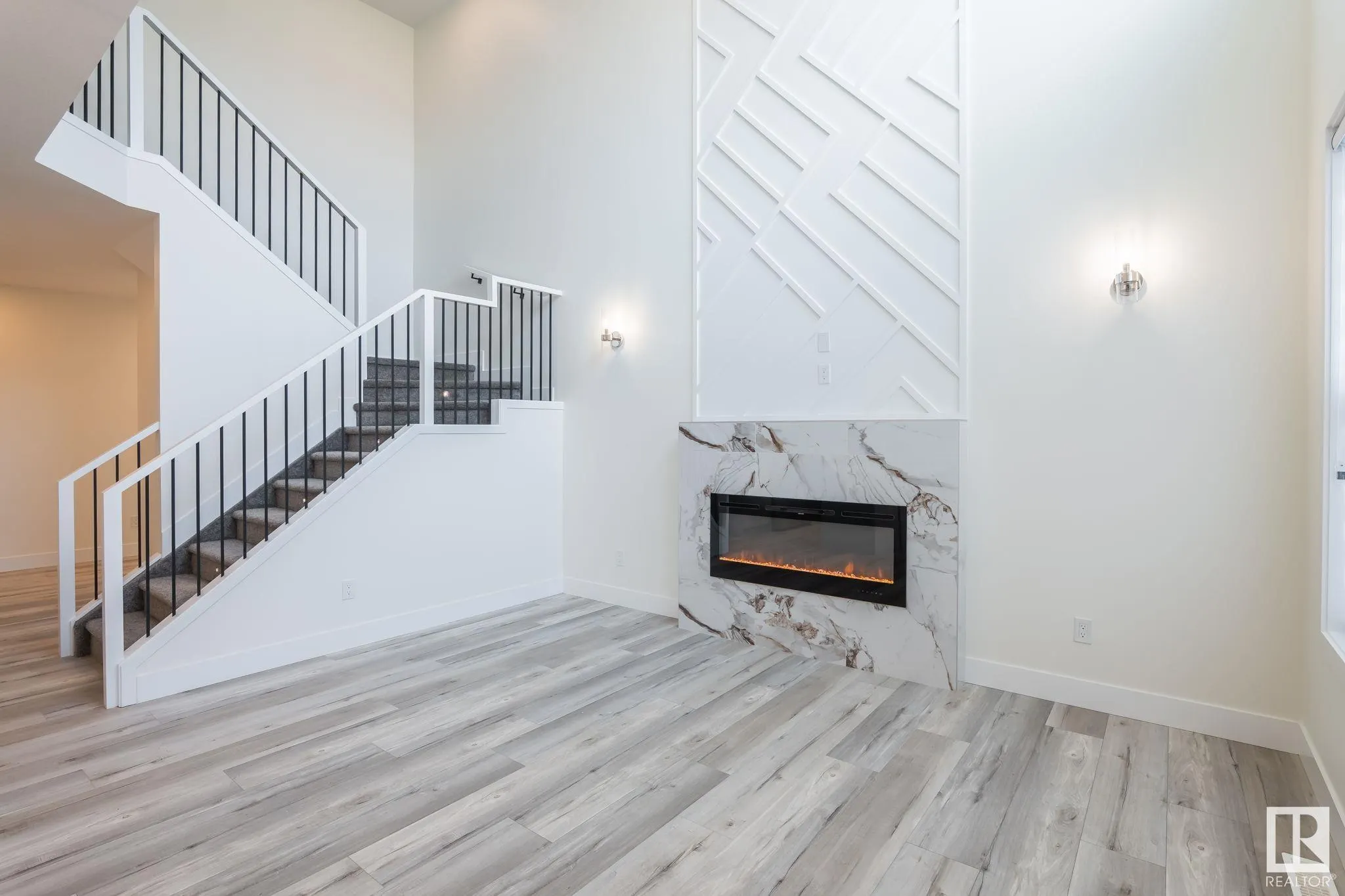 60 Hemingway Crescent