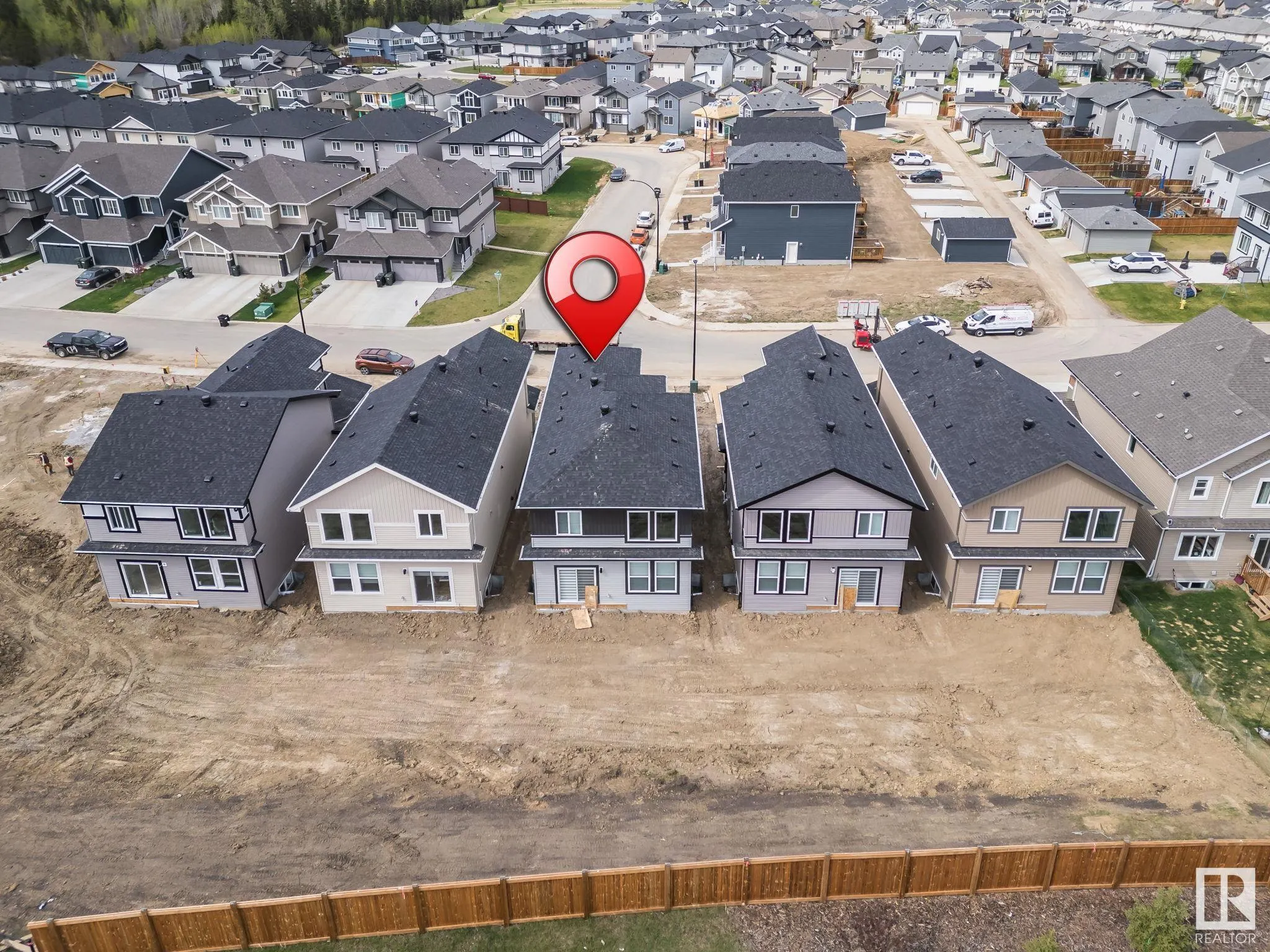 60 Hemingway Crescent