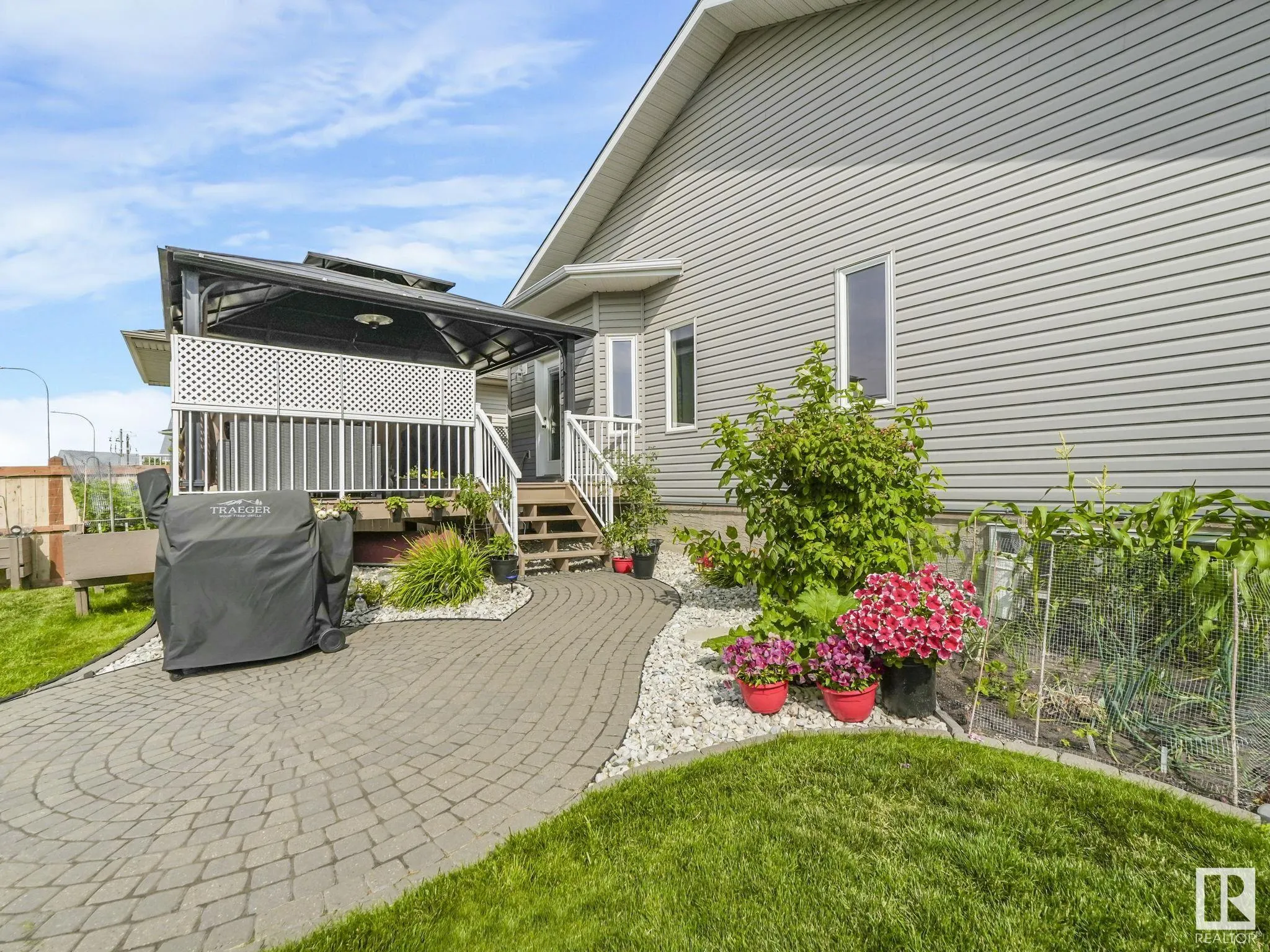 51 WALTERS Place