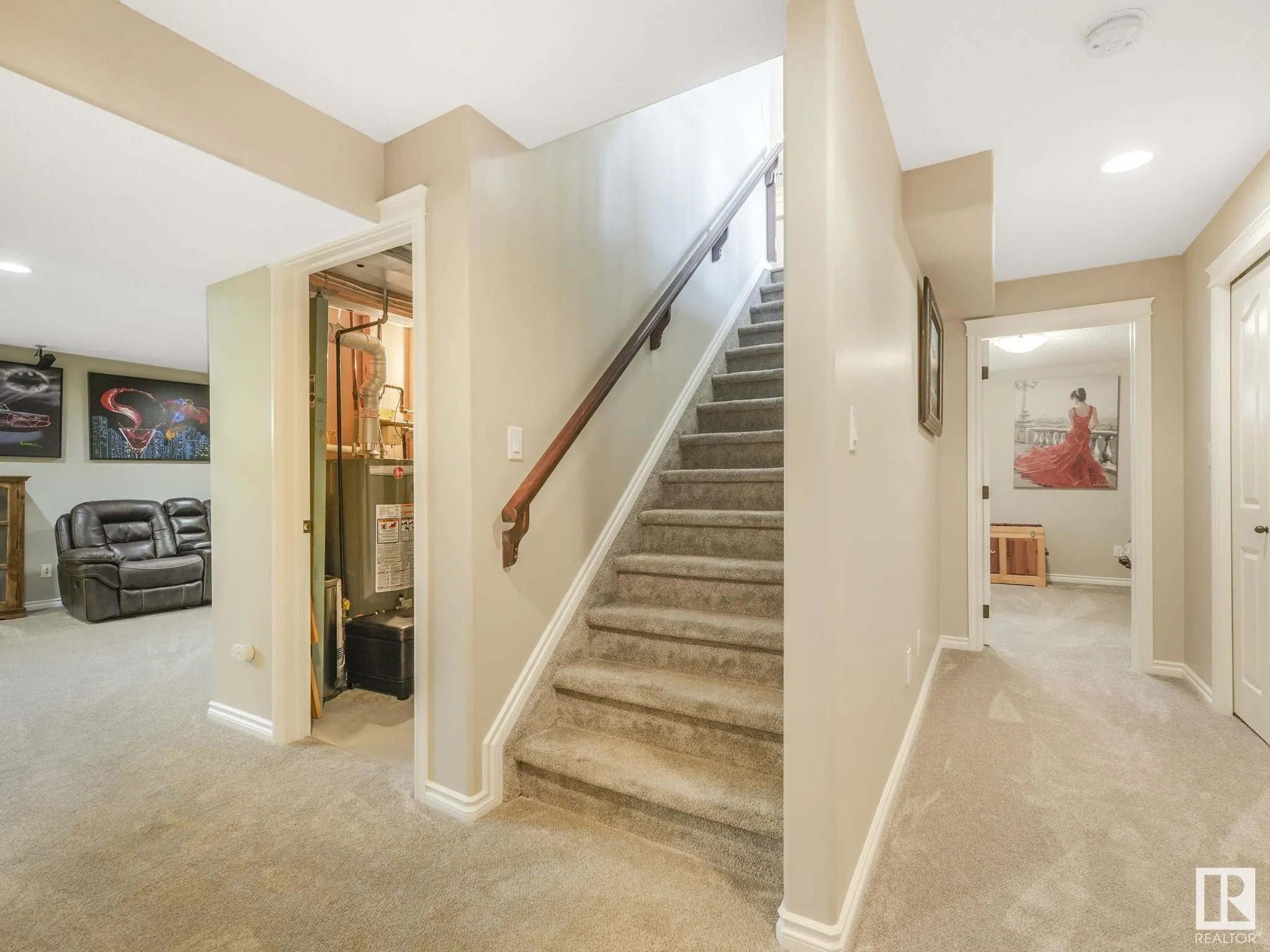 51 WALTERS Place