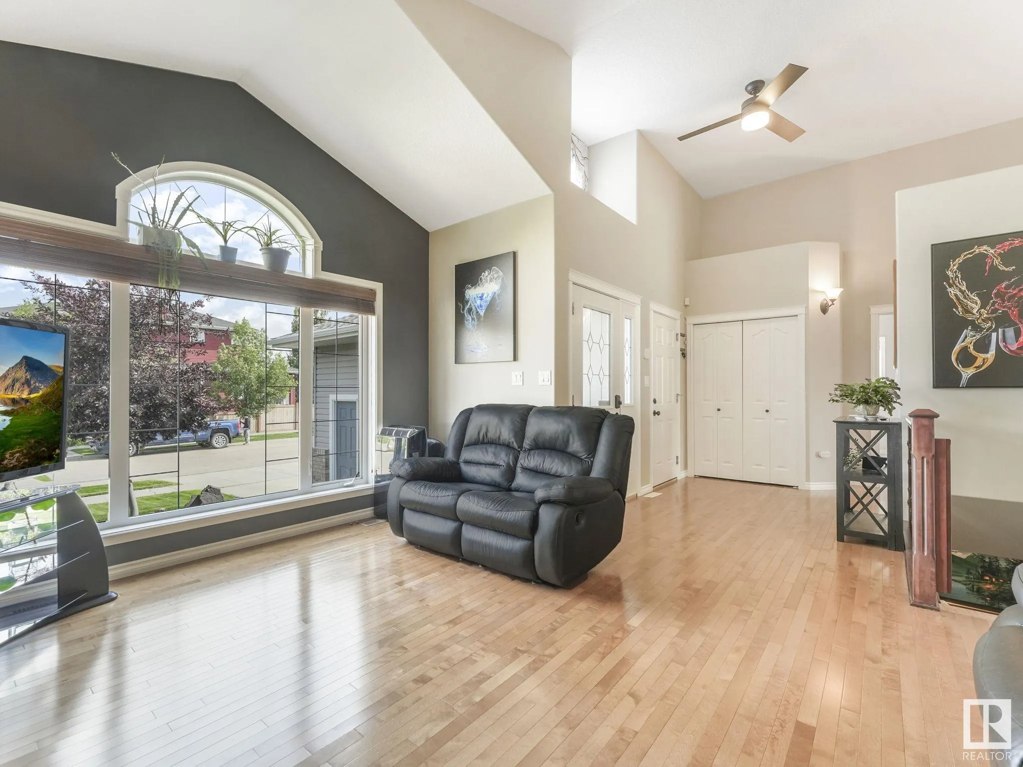 51 WALTERS Place