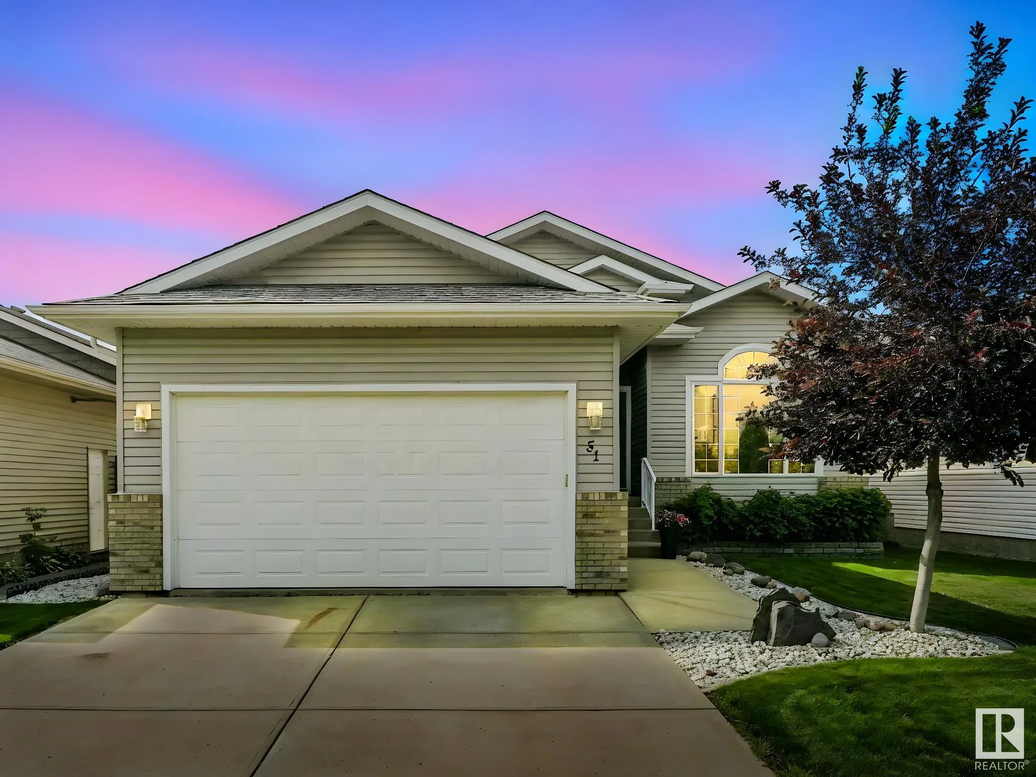 51 WALTERS Place