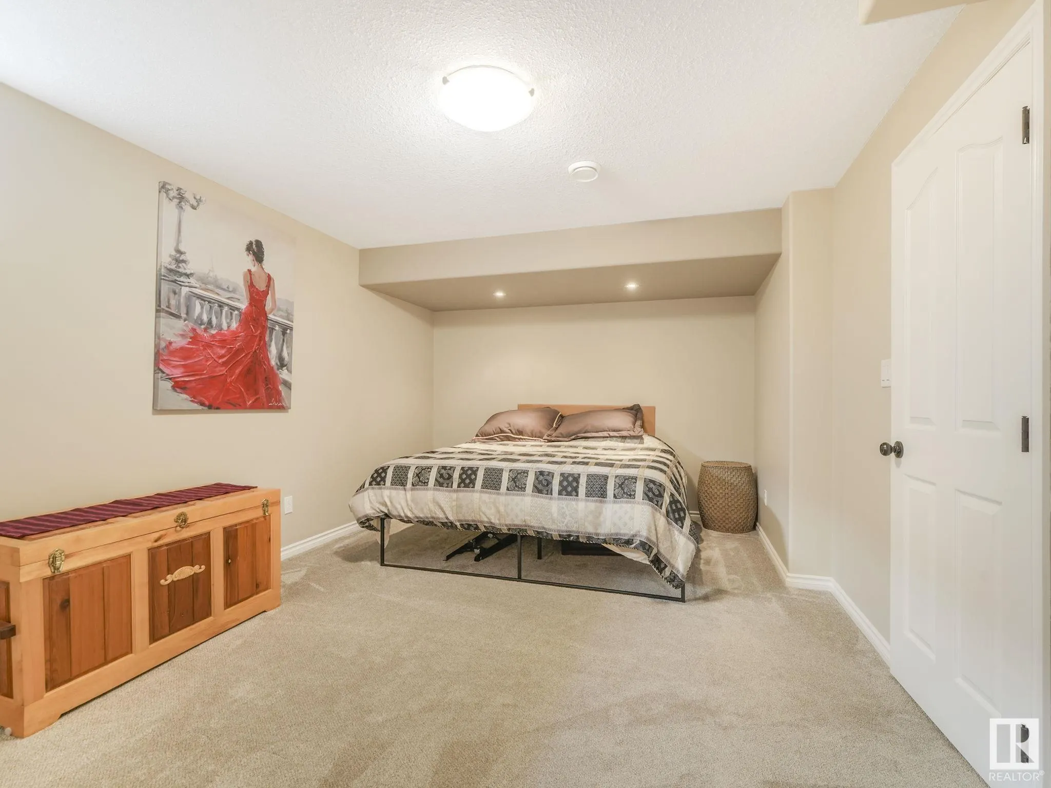 51 WALTERS Place