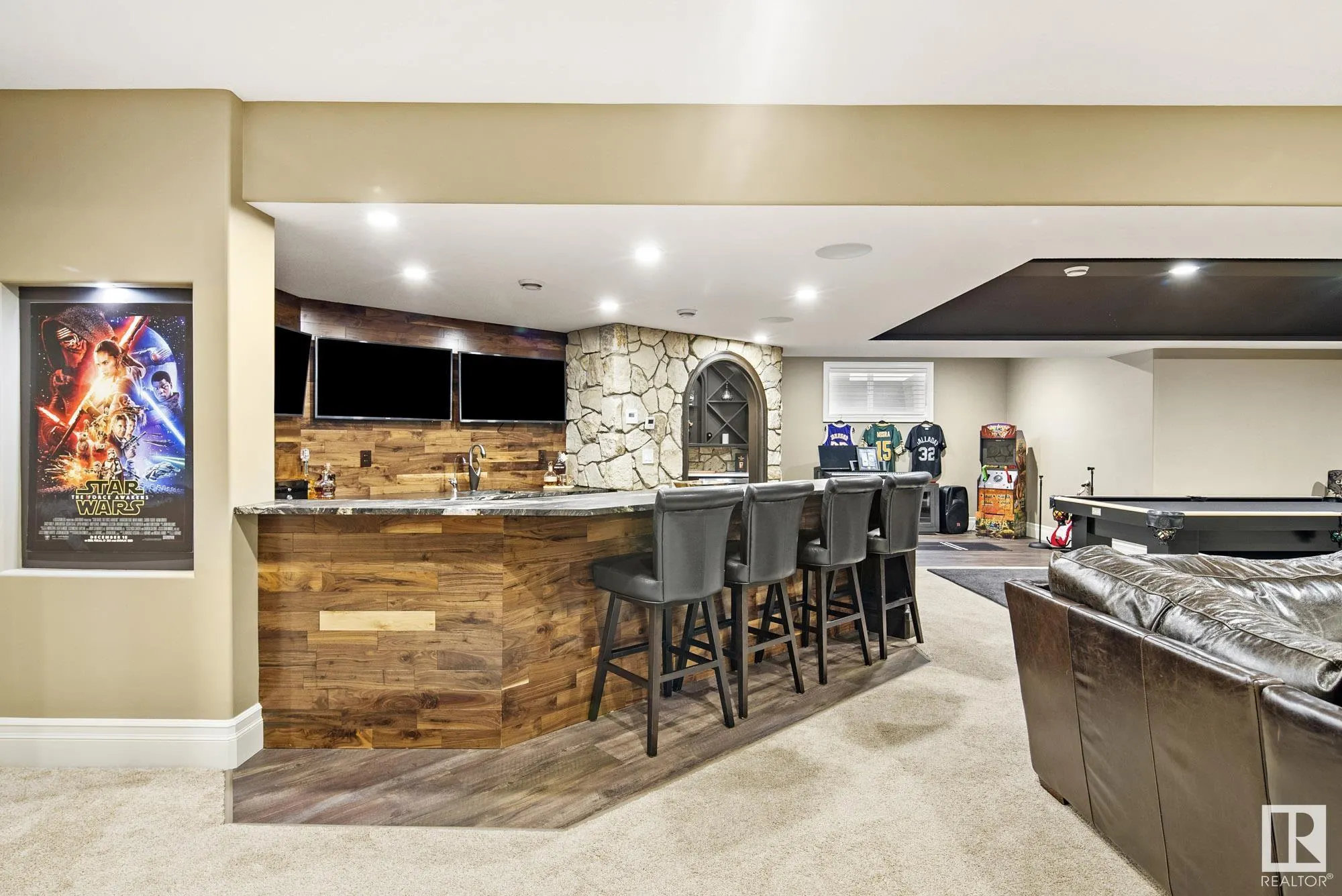 2767 Wheaton Drive