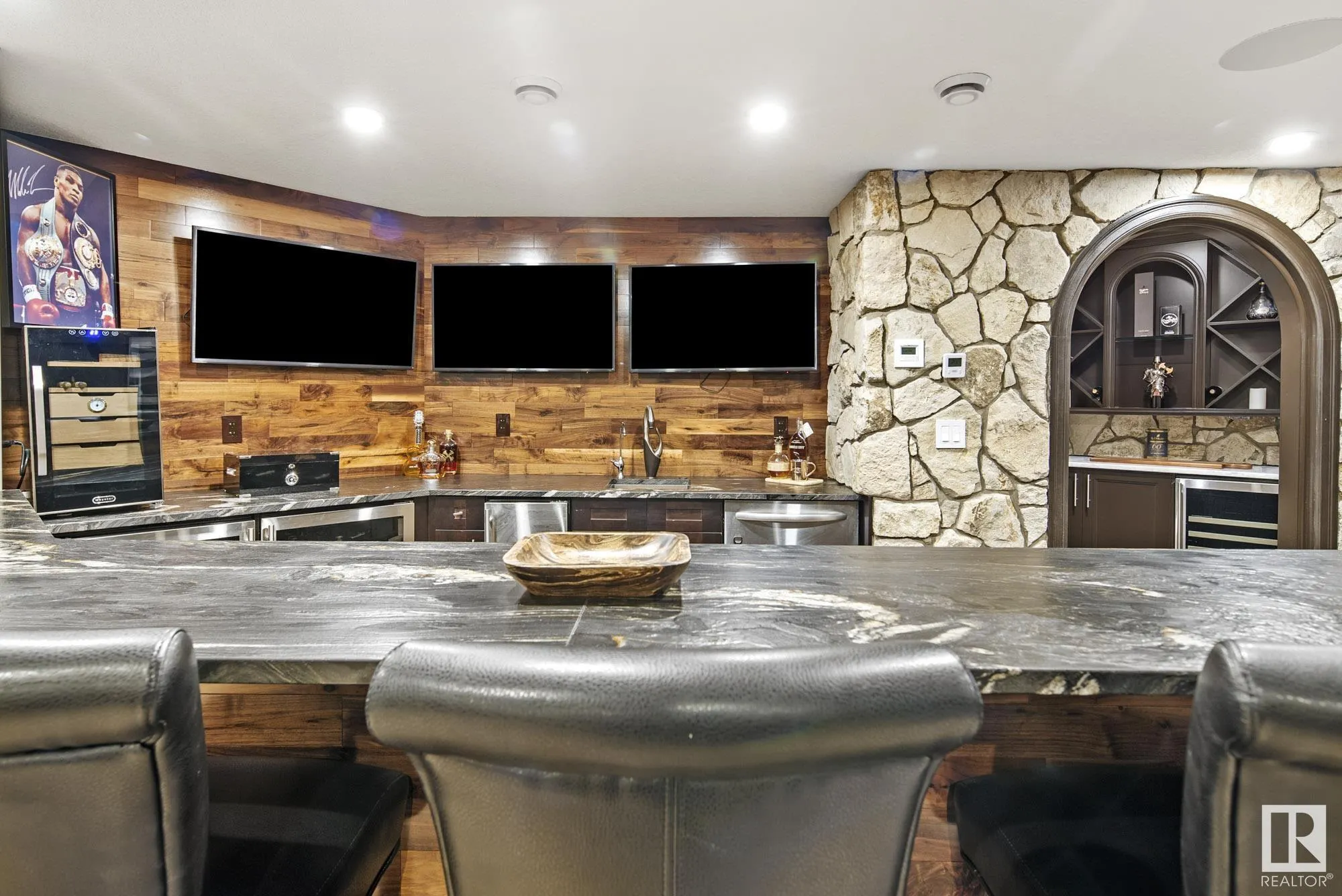 2767 Wheaton Drive