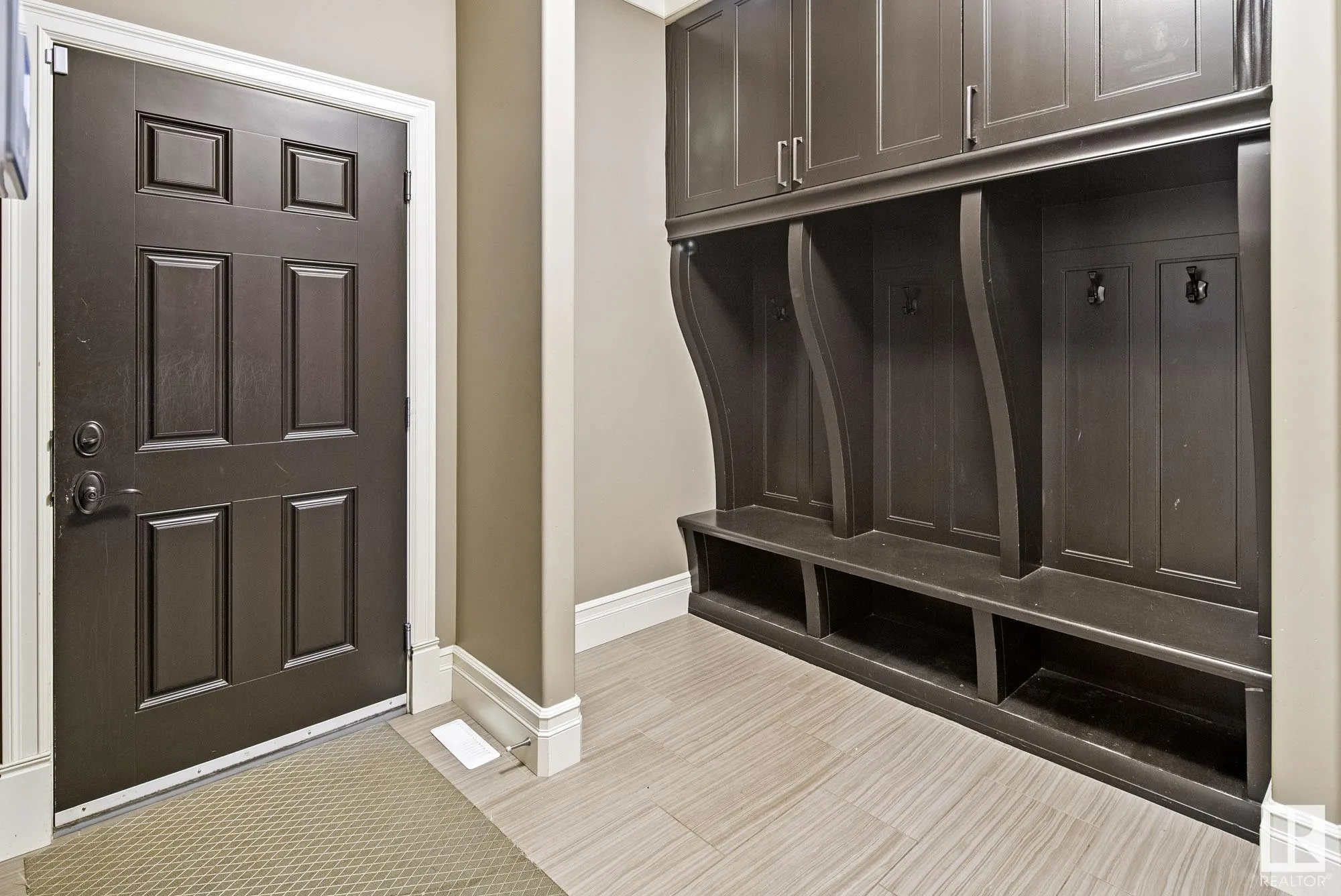2767 Wheaton Drive