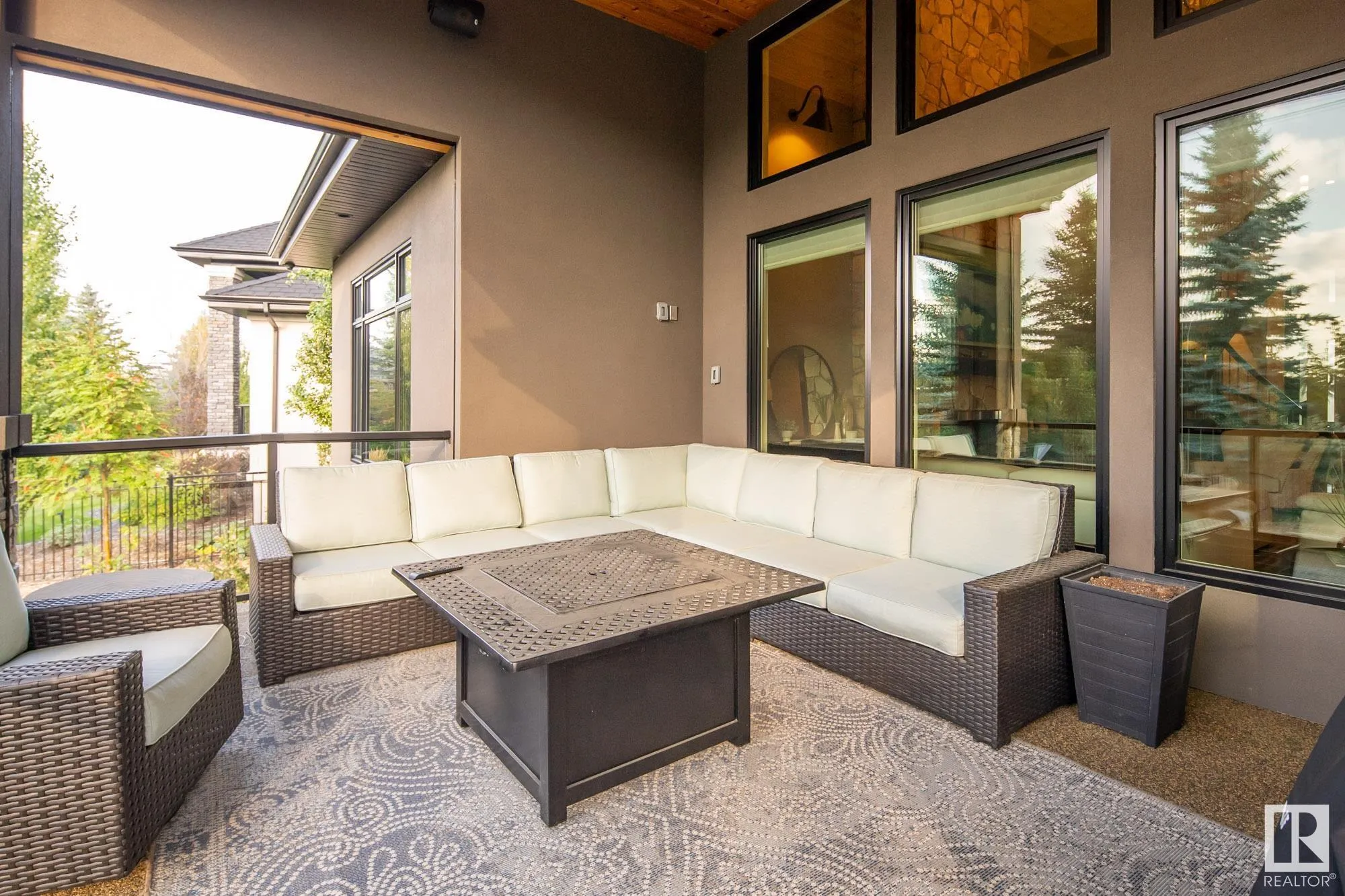 2767 Wheaton Drive