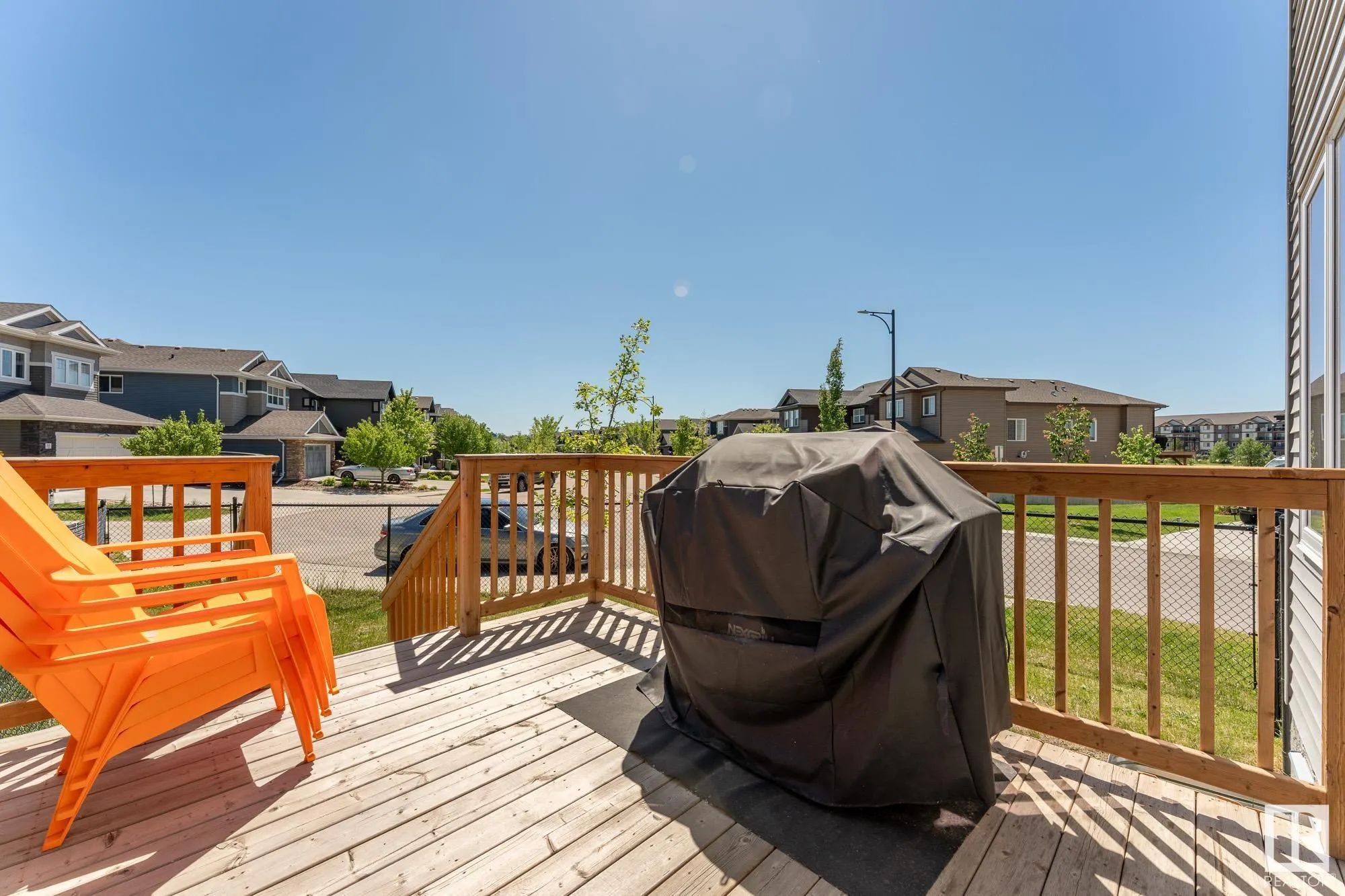 50 EDINBURGH CRT