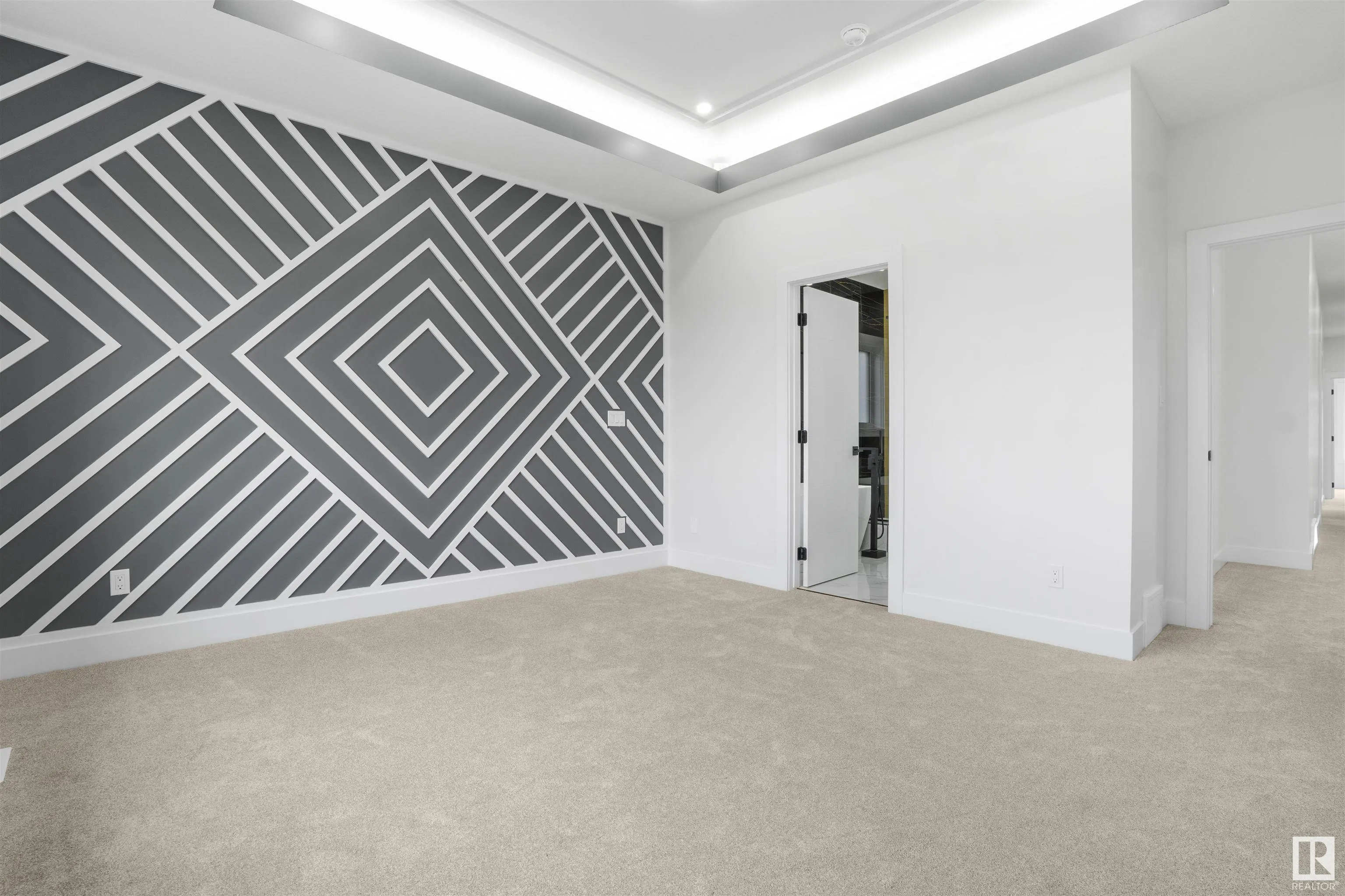 50 HAZELWOOD Lane