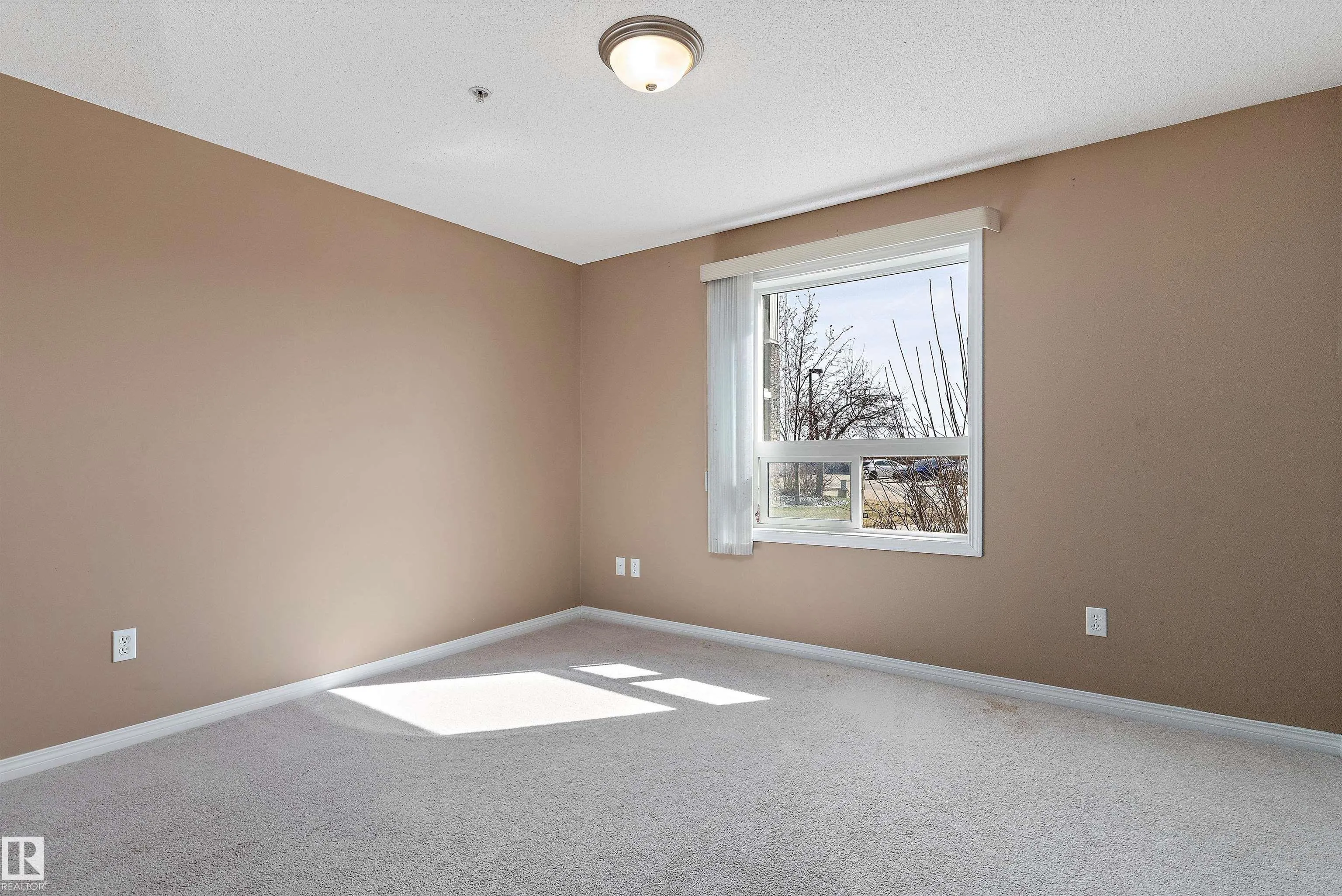 9363 SIMPSON Drive