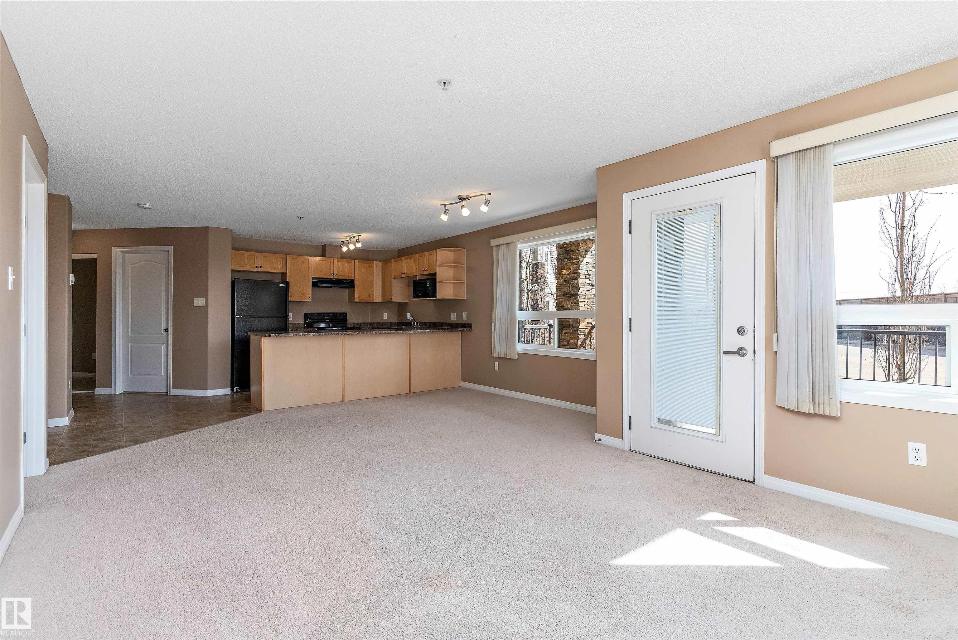 9363 SIMPSON Drive