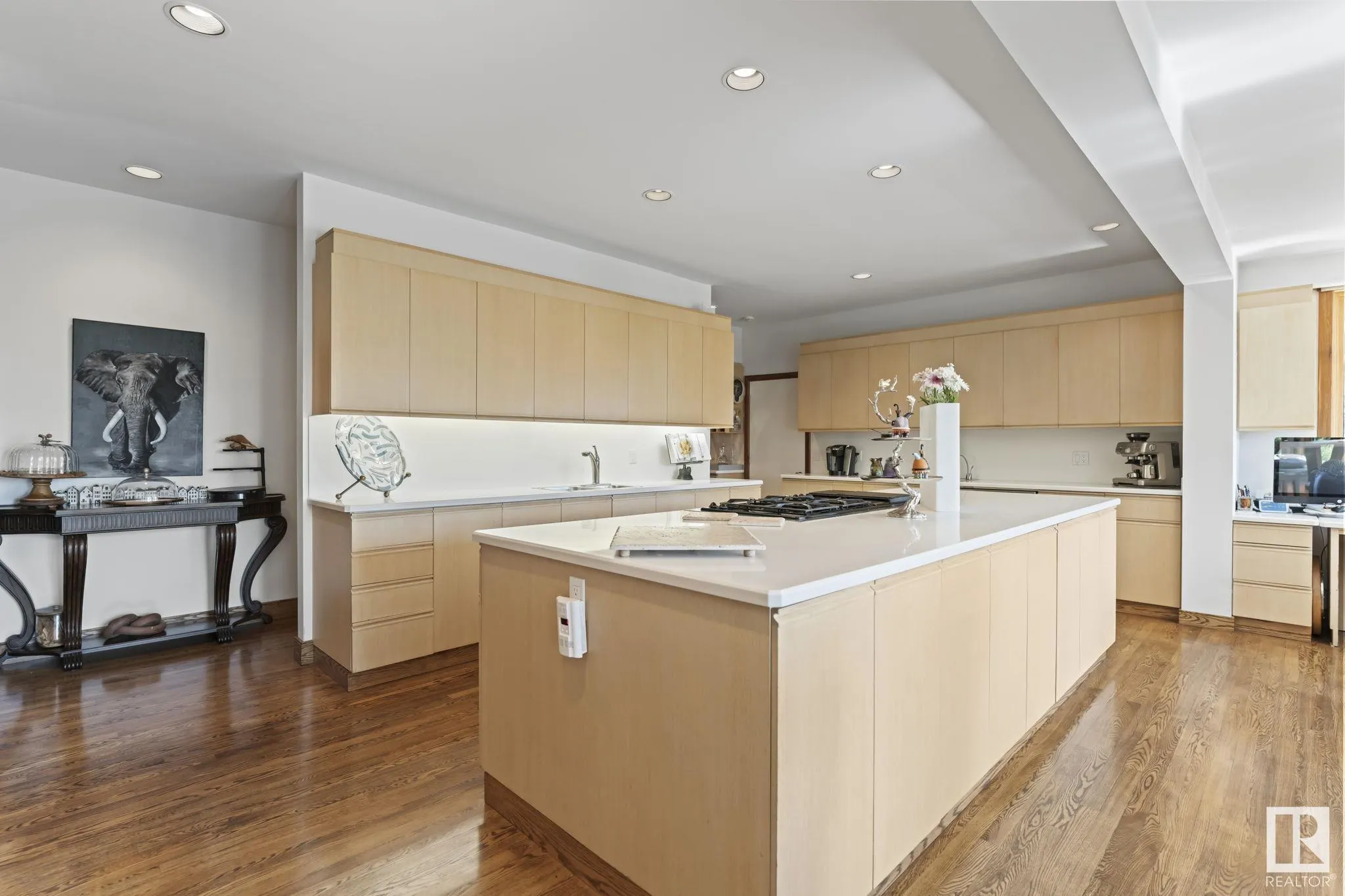 8 VALLEYVIEW Point(e)