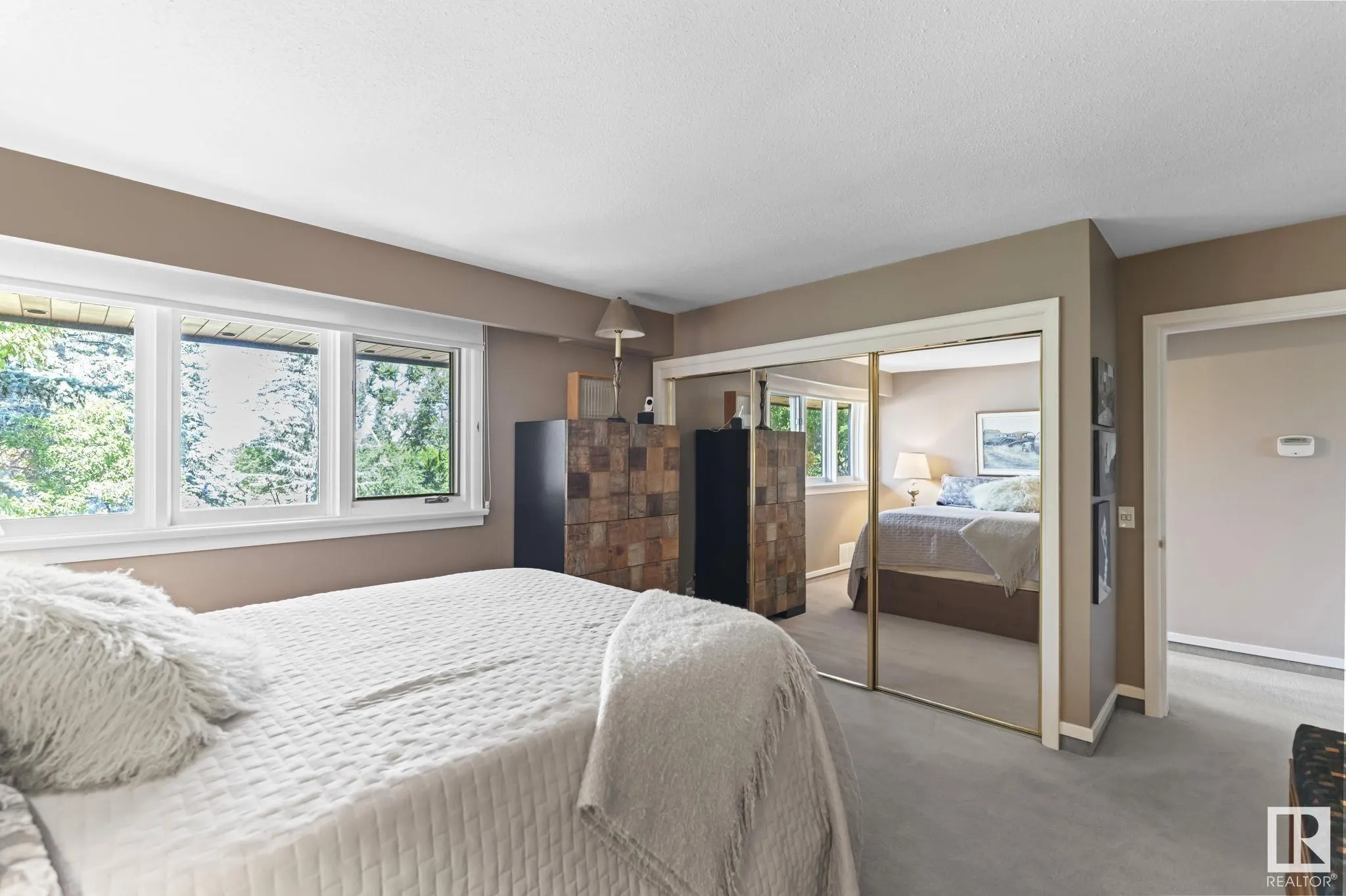 8 VALLEYVIEW Point(e)