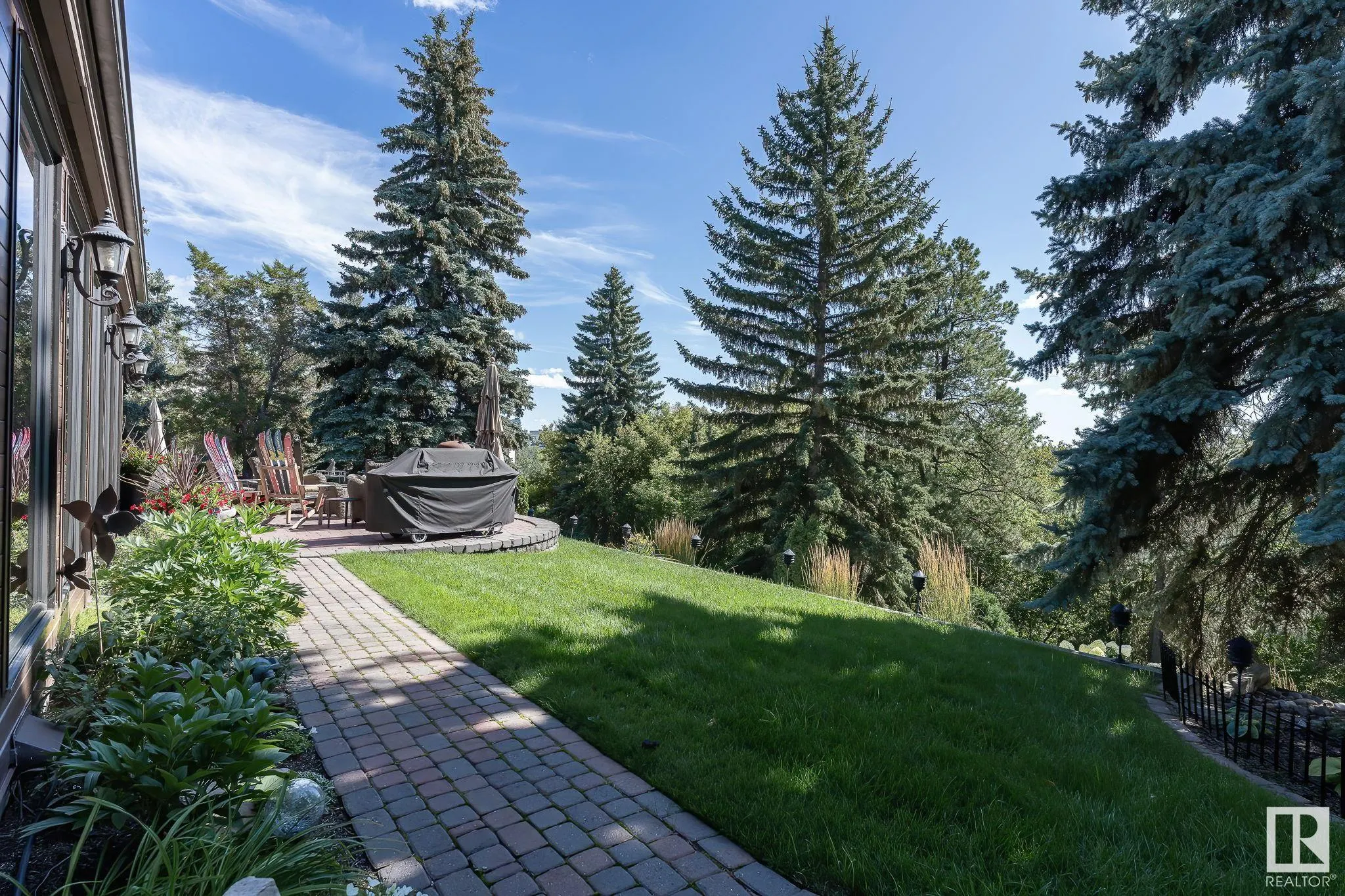 8 VALLEYVIEW Point(e)