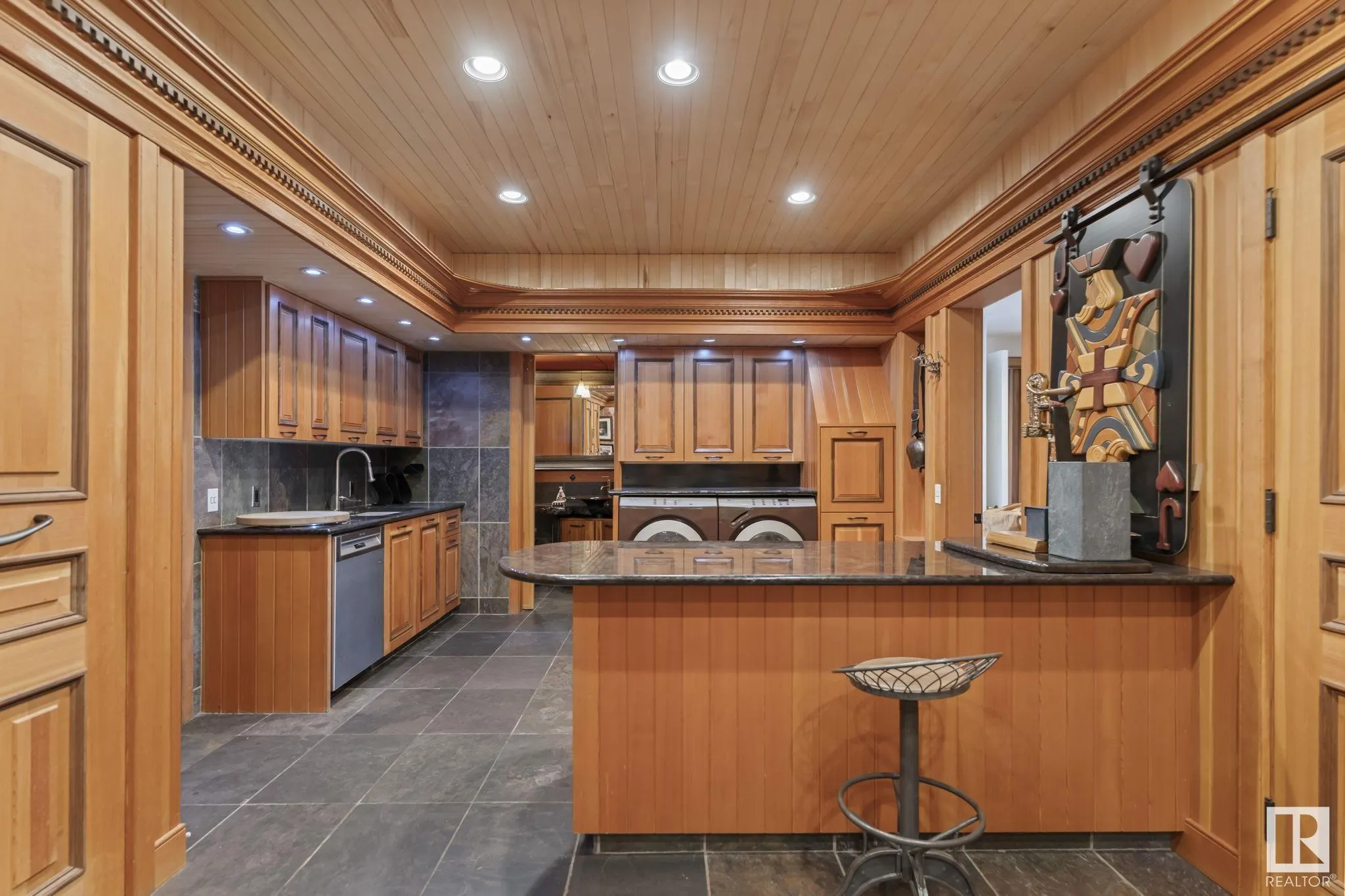 8 VALLEYVIEW Point(e)