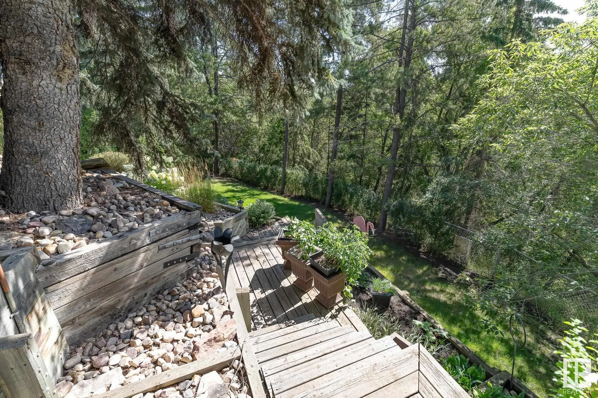8 VALLEYVIEW Point(e)