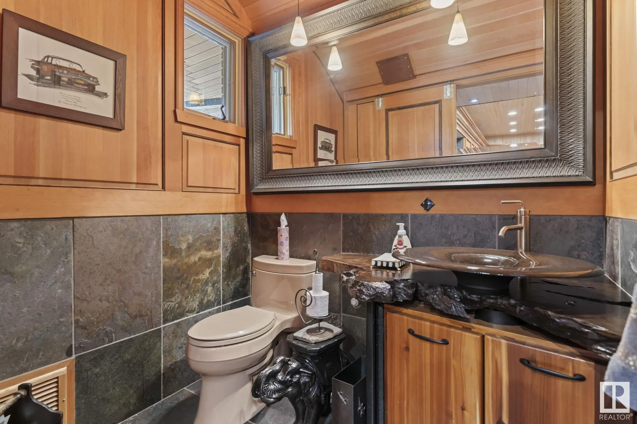 8 VALLEYVIEW Point(e)