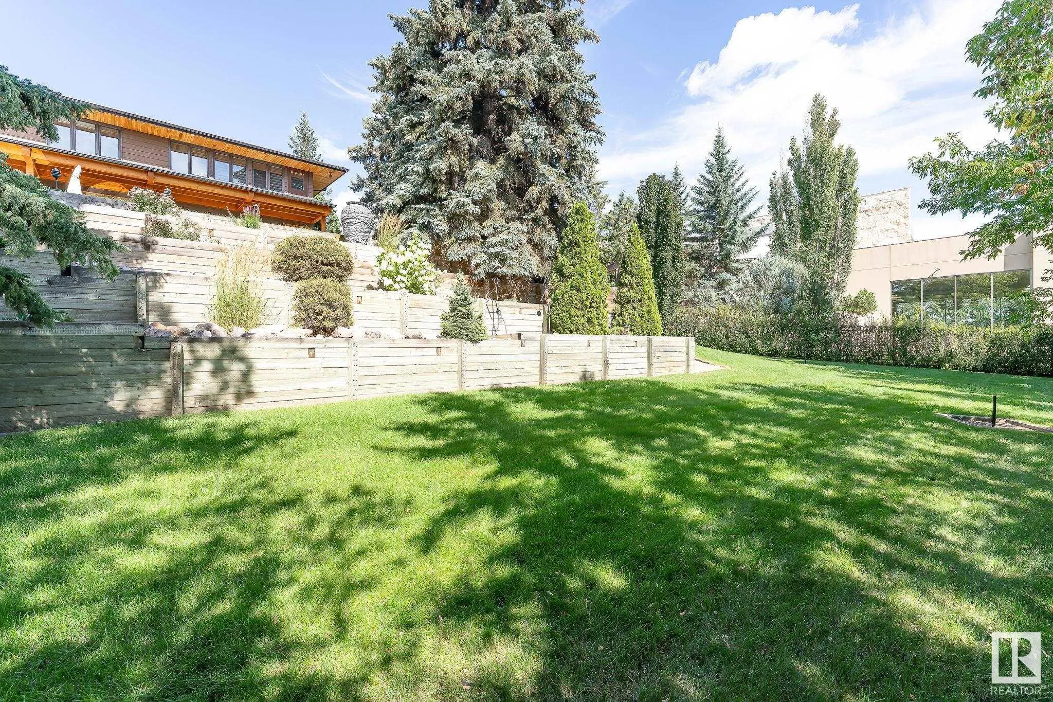 8 VALLEYVIEW Point(e)