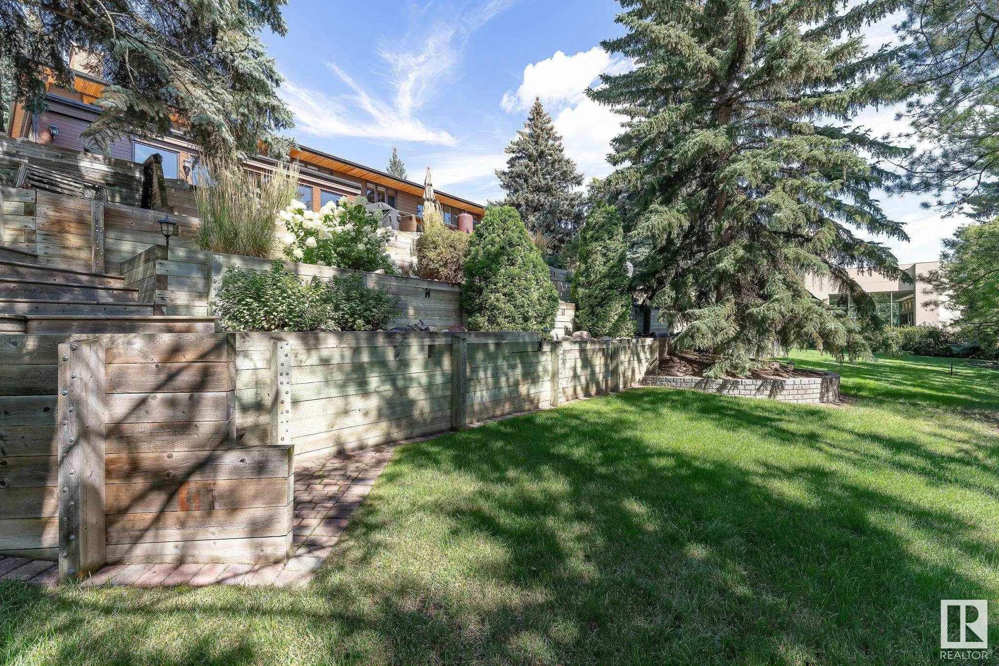 8 VALLEYVIEW Point(e)