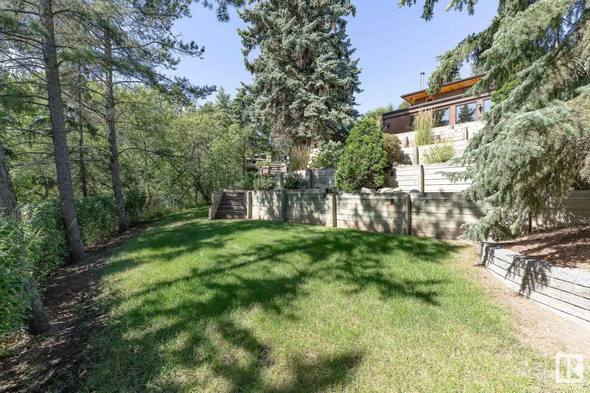 8 VALLEYVIEW Point(e)