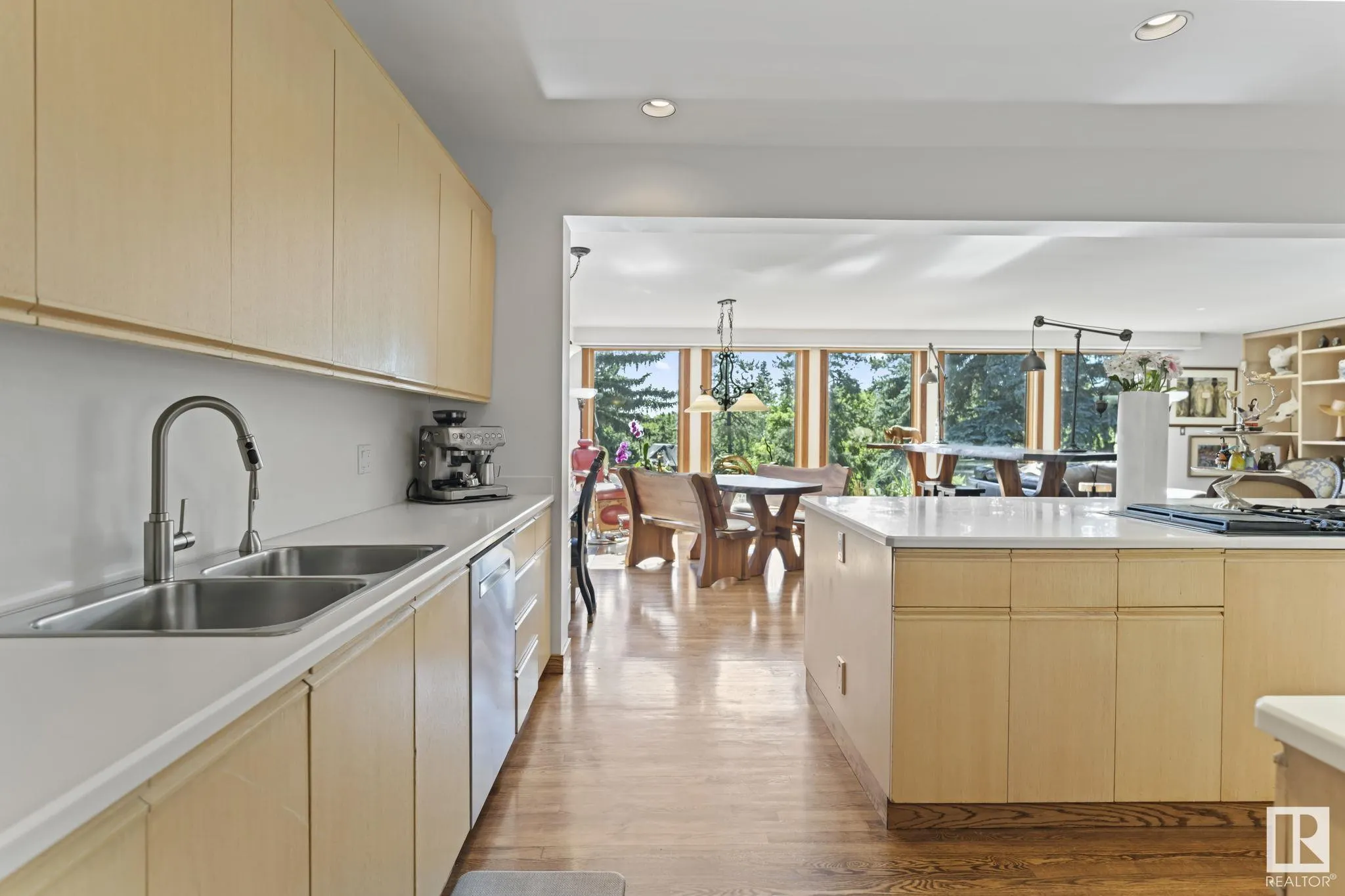 8 VALLEYVIEW Point(e)