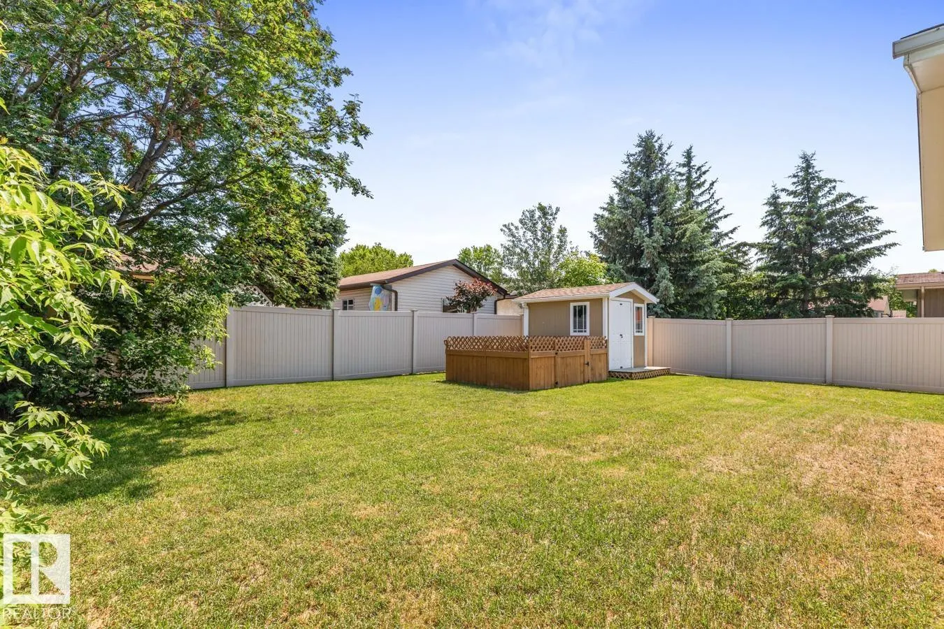 40 AUSTIN Crescent