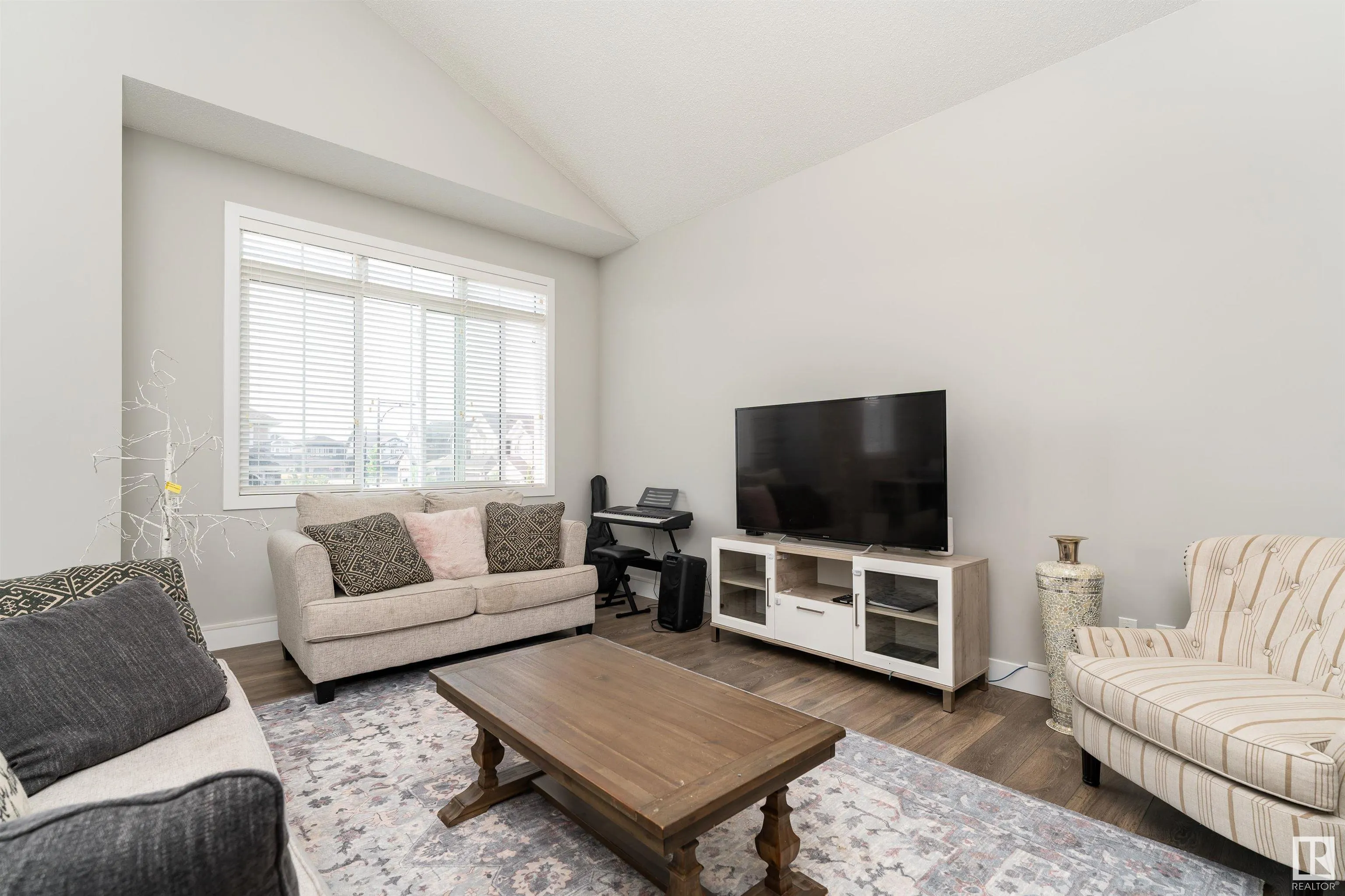 5804 KEEPING Court