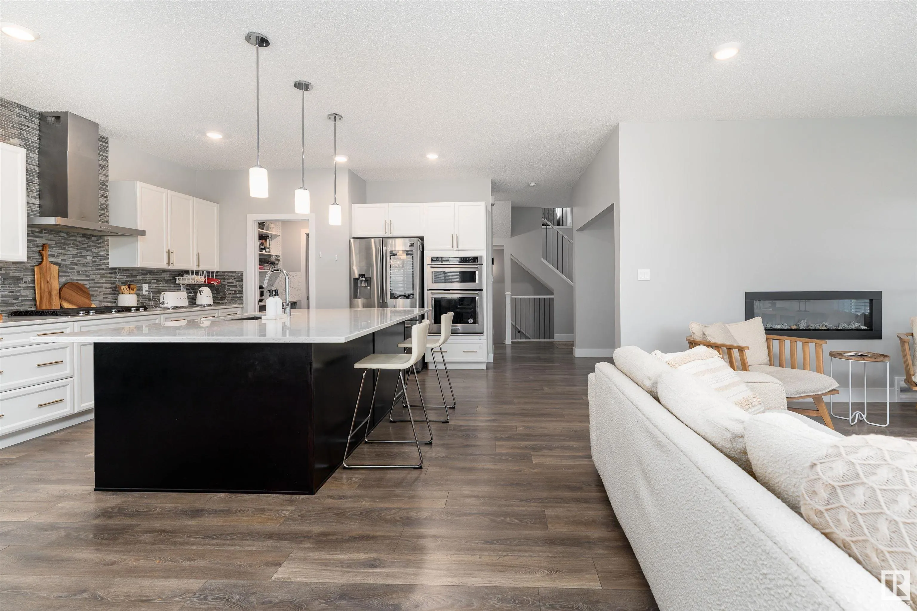 5804 KEEPING Court