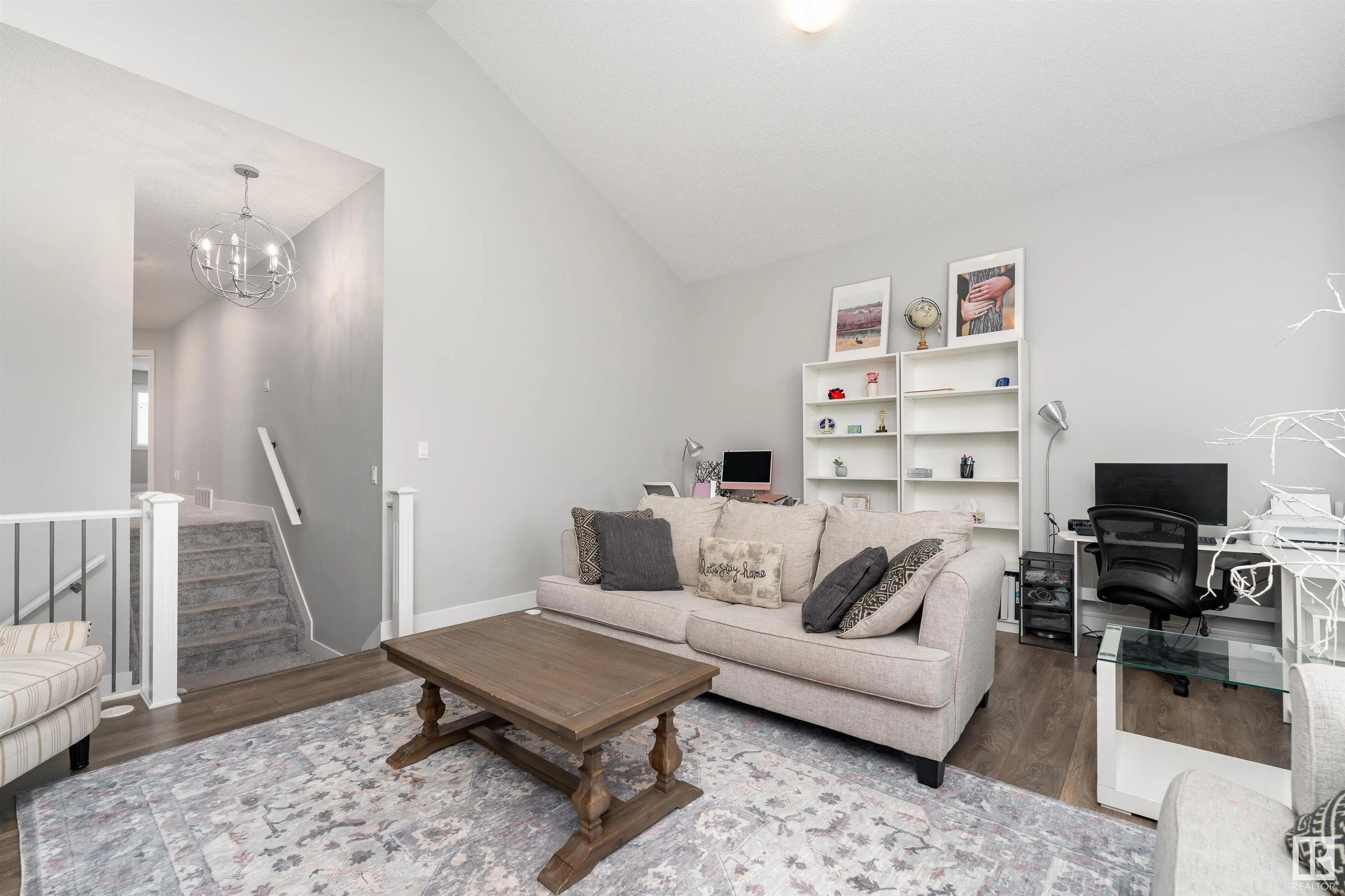 5804 KEEPING Court