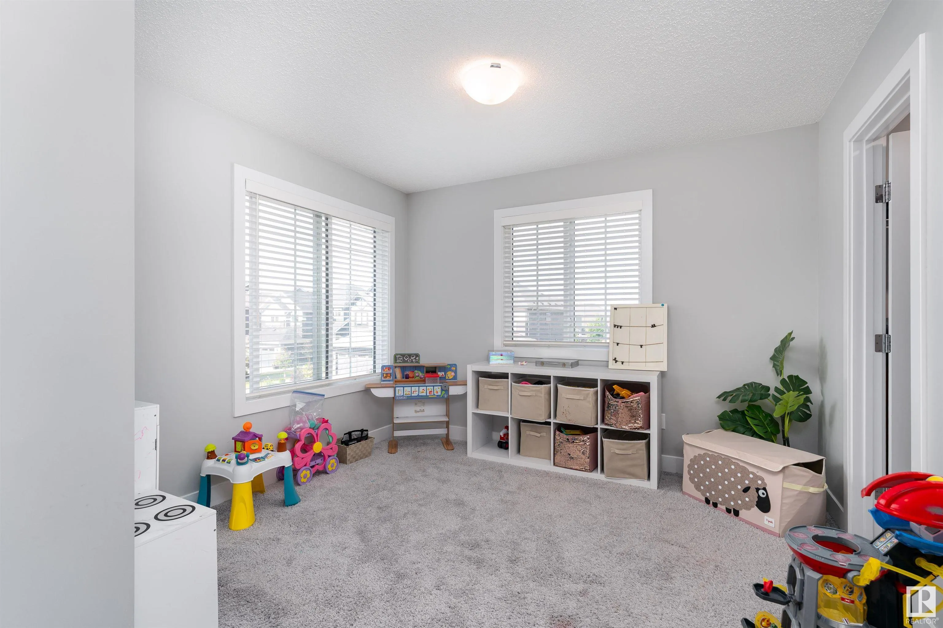 5804 KEEPING Court