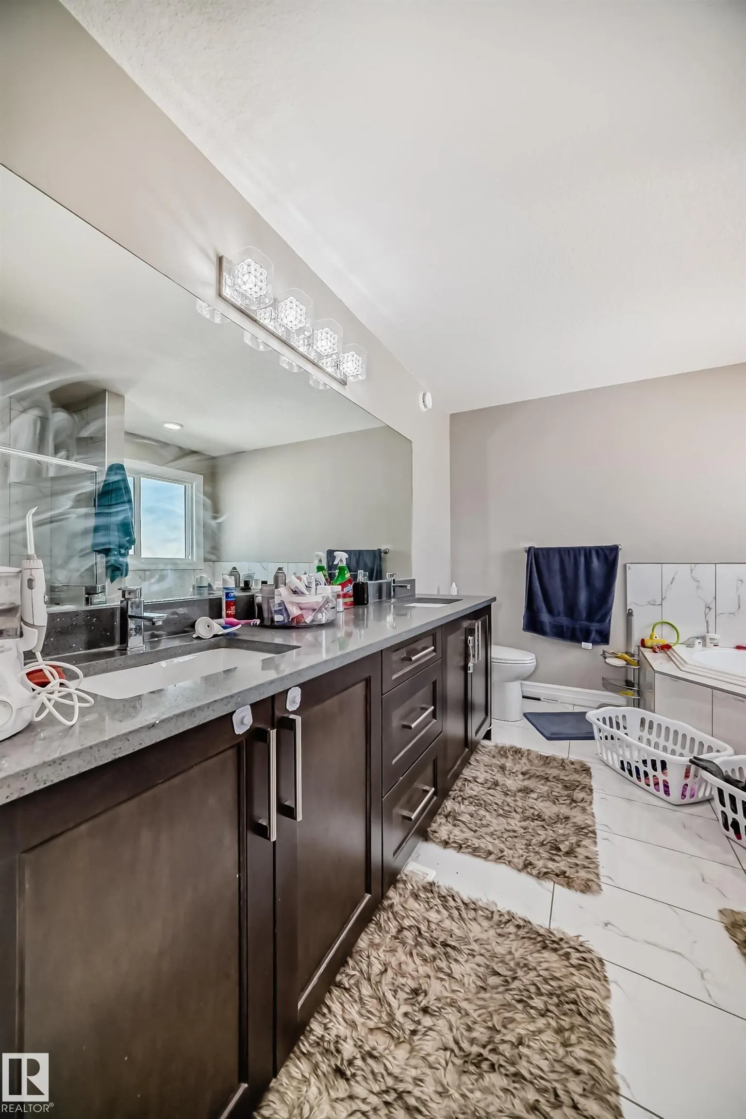 17014 62 Street