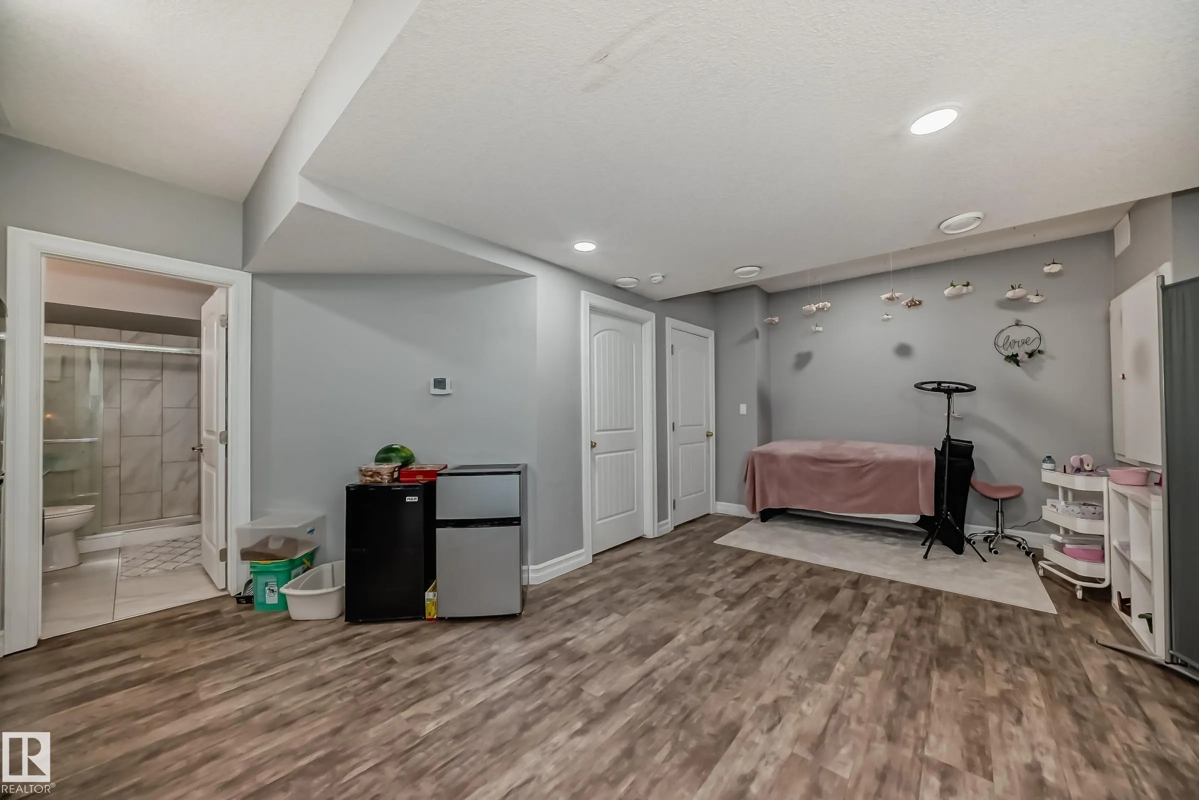 17014 62 Street