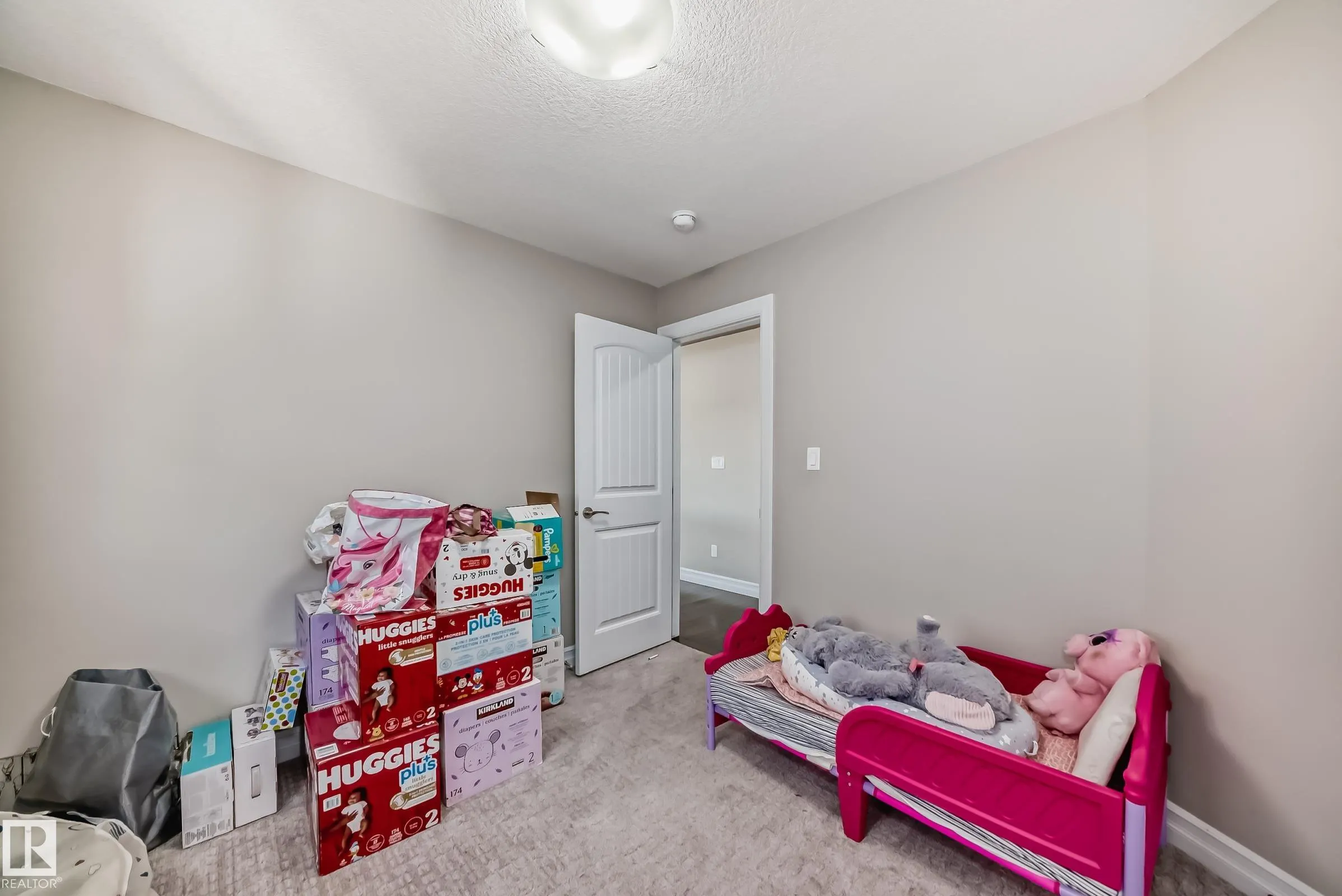 17014 62 Street