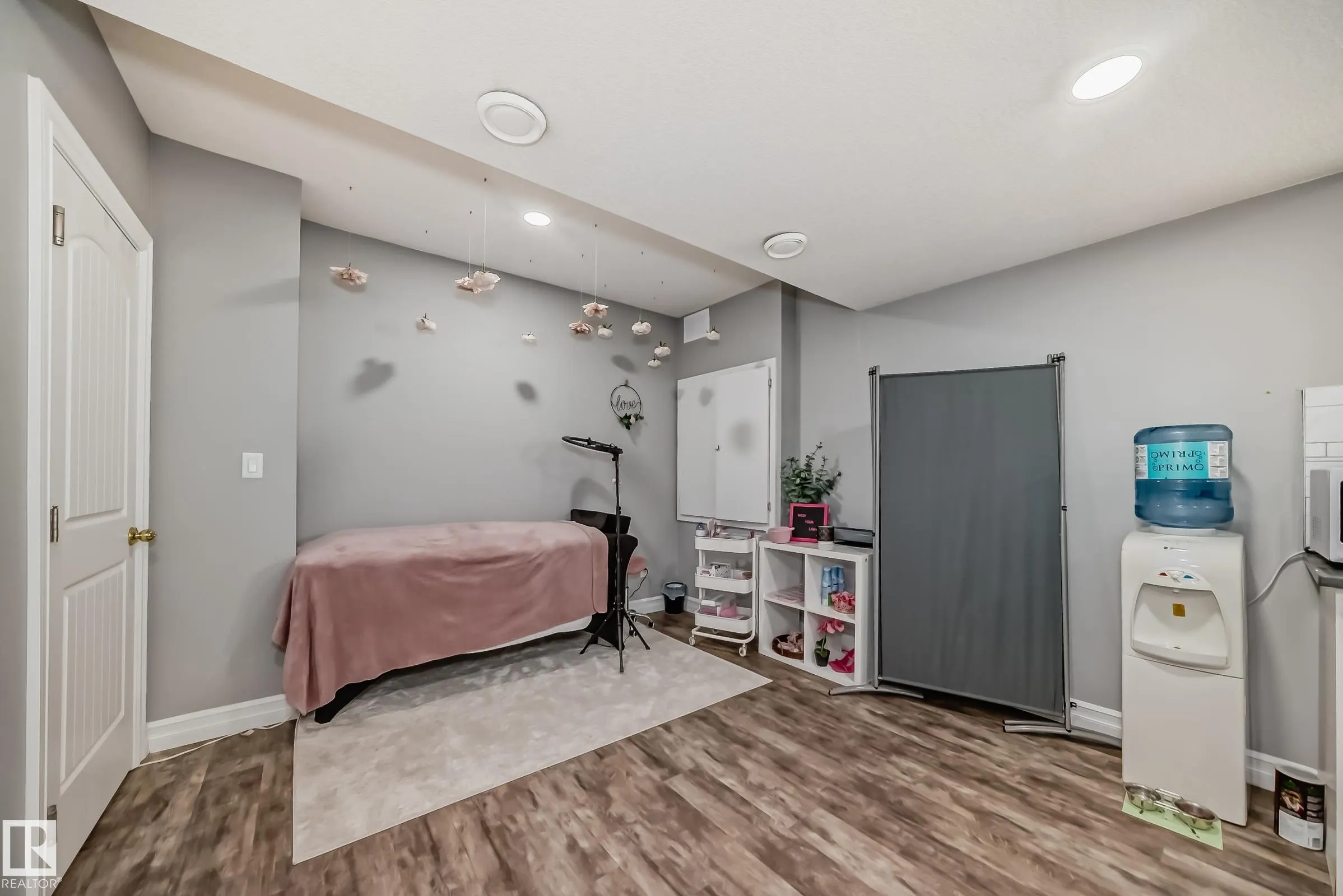17014 62 Street