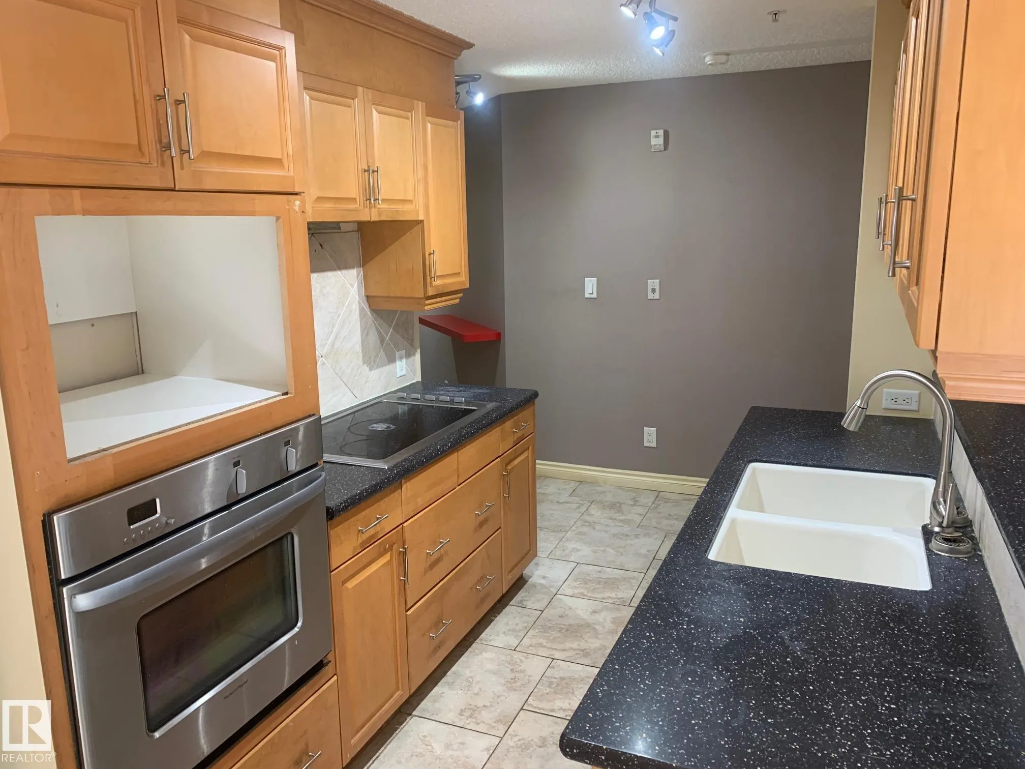 10108 125 Street