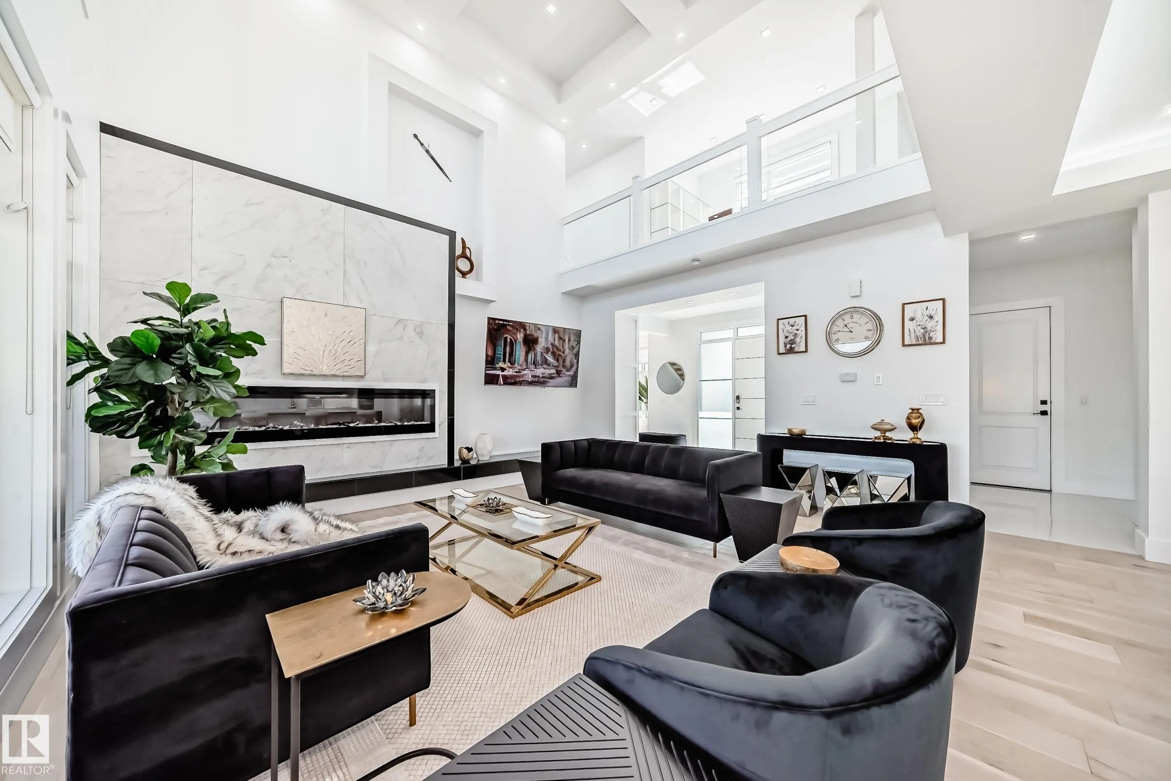 2747 WHEATON Drive