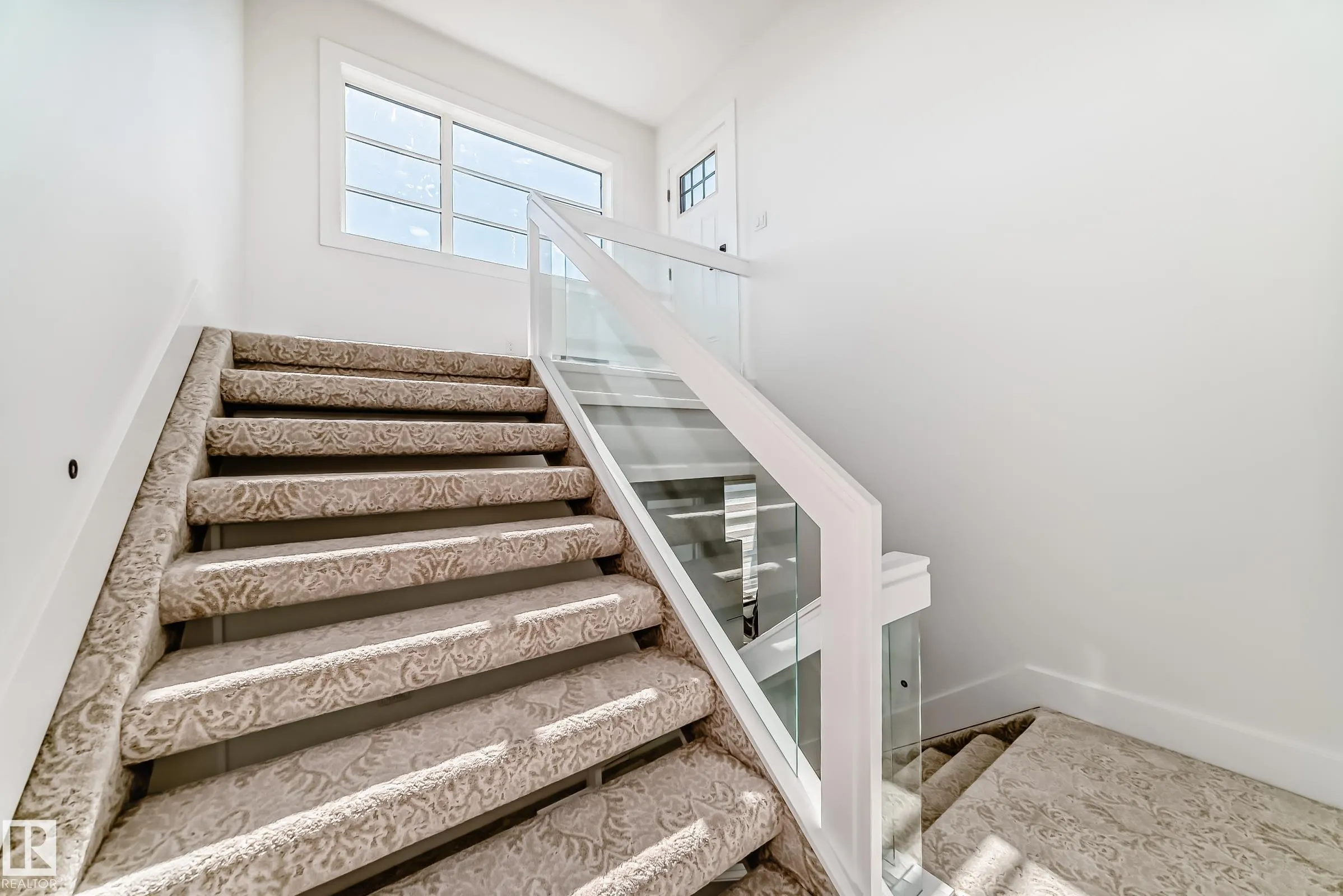 2747 WHEATON Drive