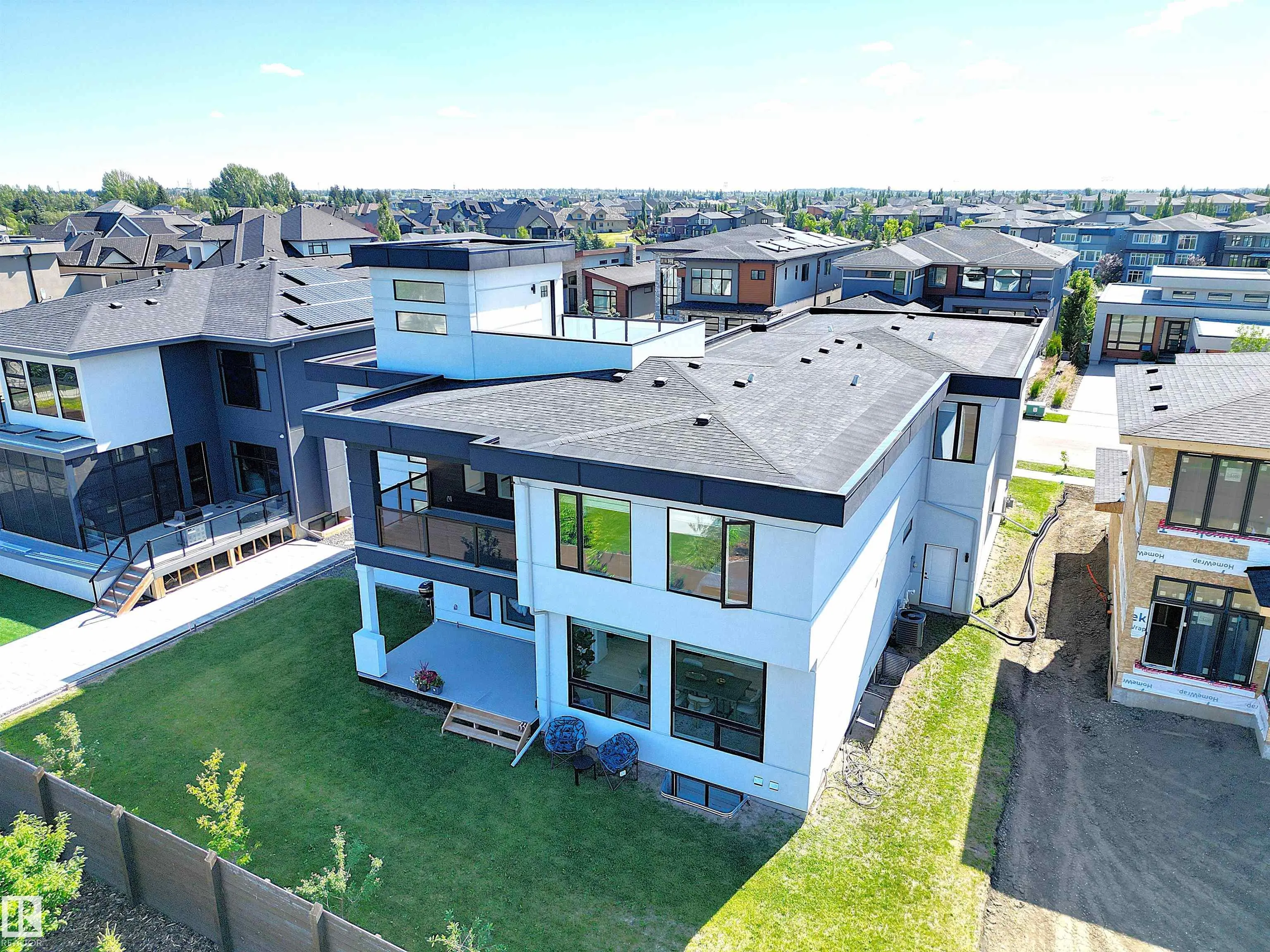 2747 WHEATON Drive